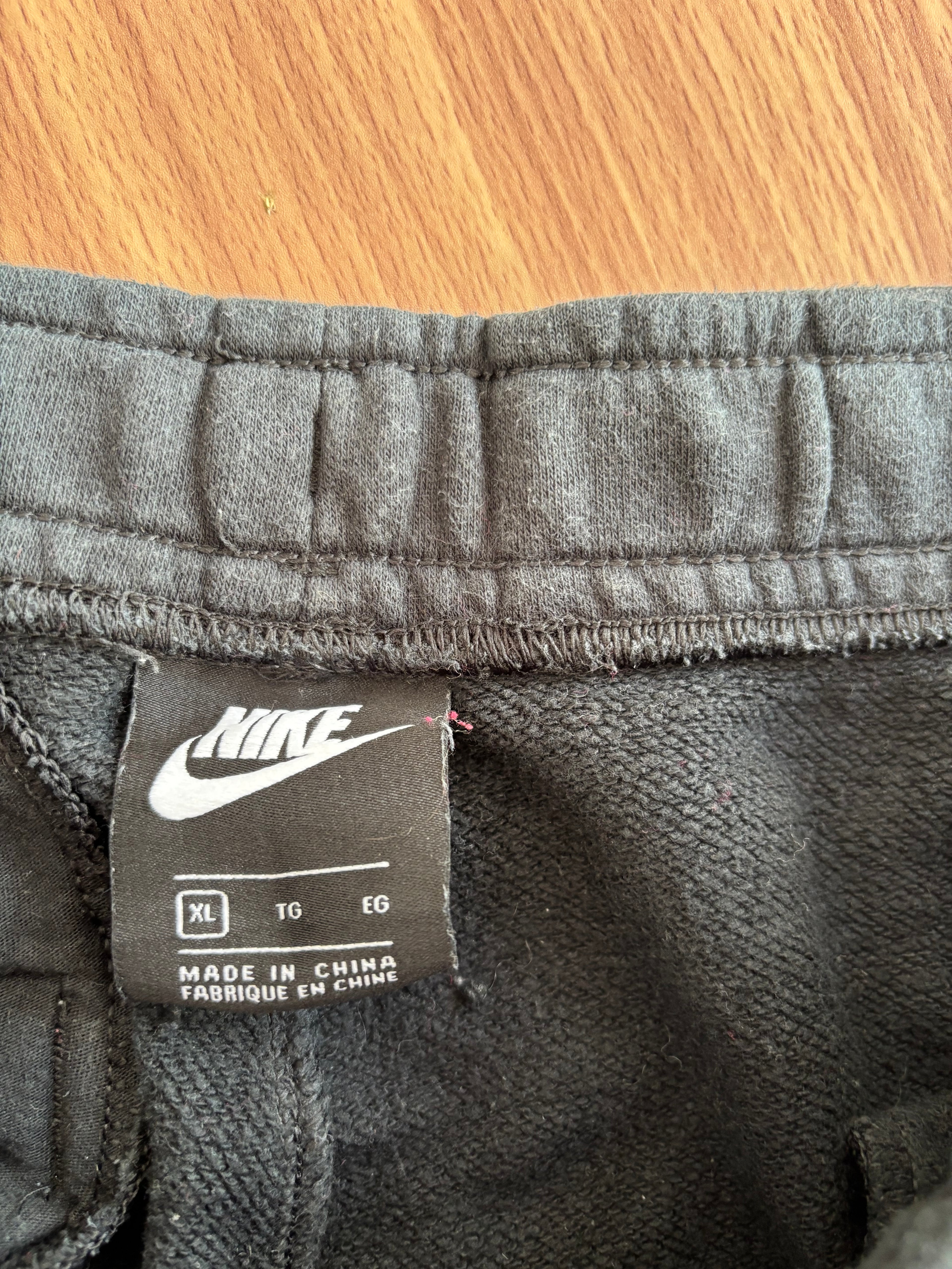 nike sweatpants