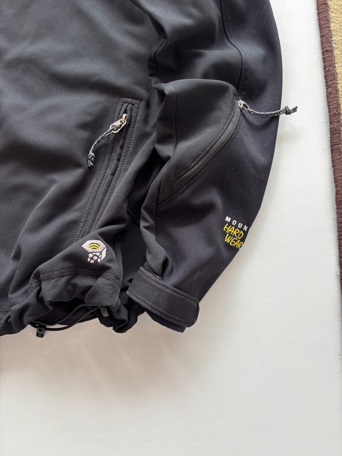 Mountain Hardwear softshell (XS)