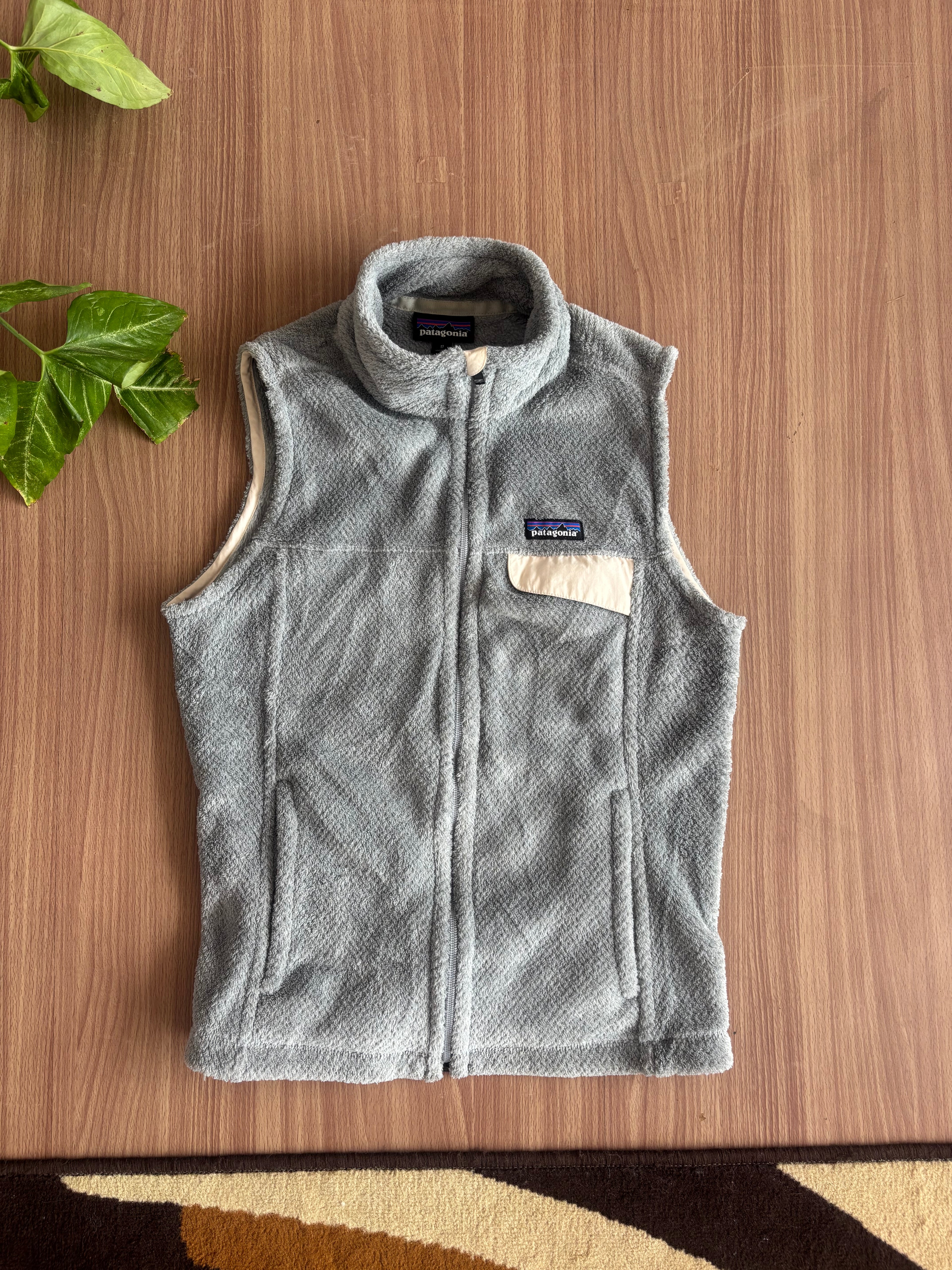 Patagonia fur fleece vest