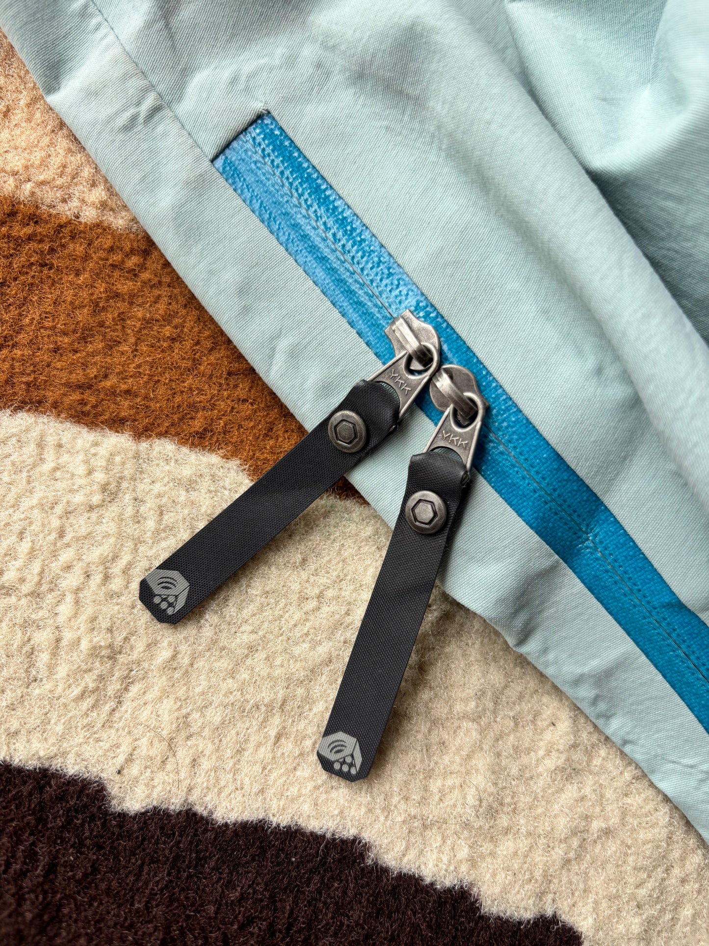 Mountain Hardwear shell jacket