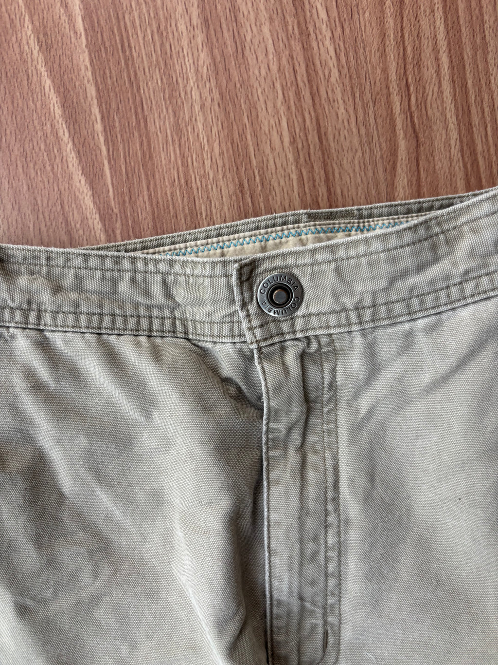 Columbia OmniSheild Safari shorts