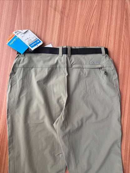 Brand new Columbia shell