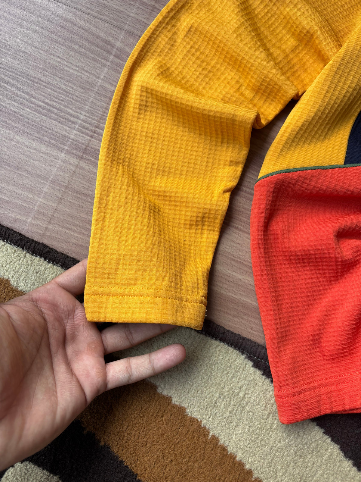 BlackYak fullsleeve tee (S)