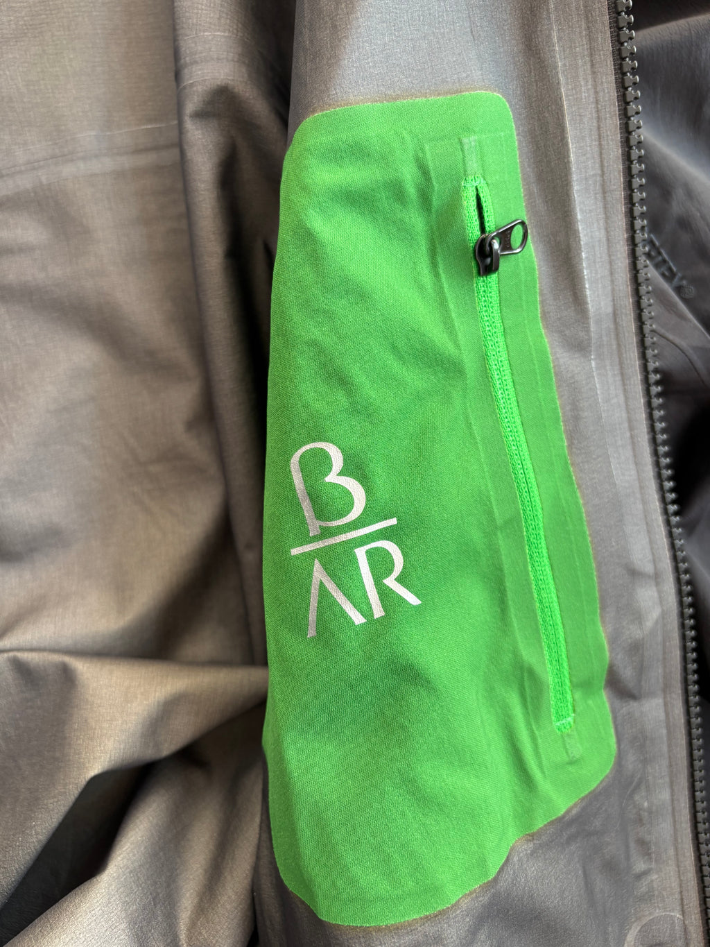 Arcteryx βAR GoreTex Shell
