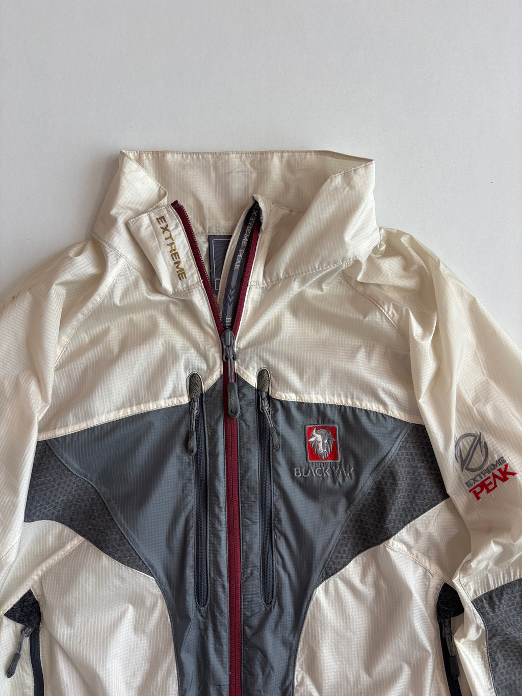 BlackYak extreme peak ultralight shell (M)