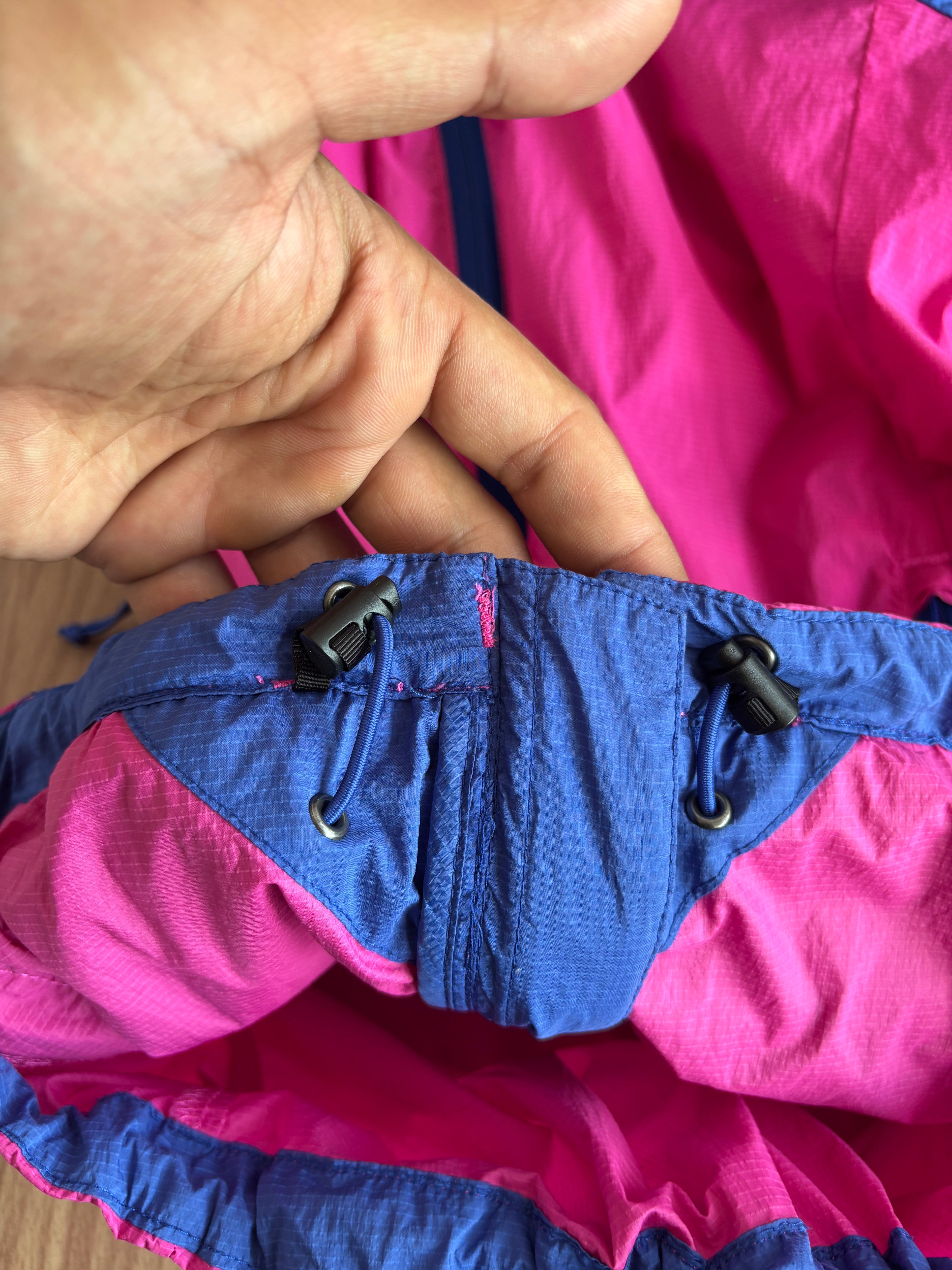 TNF ultralight packable windstopper