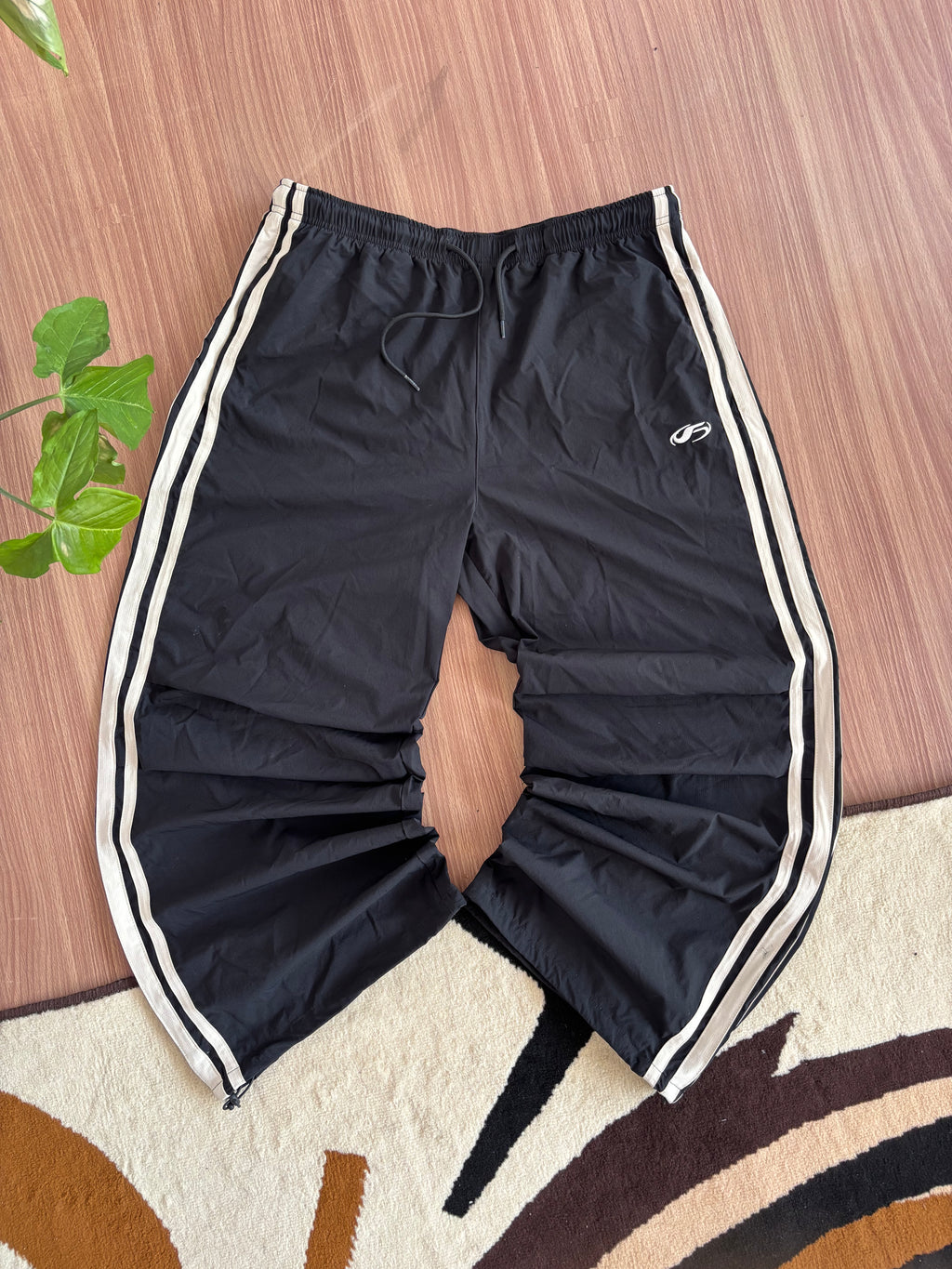 Baggy track pants