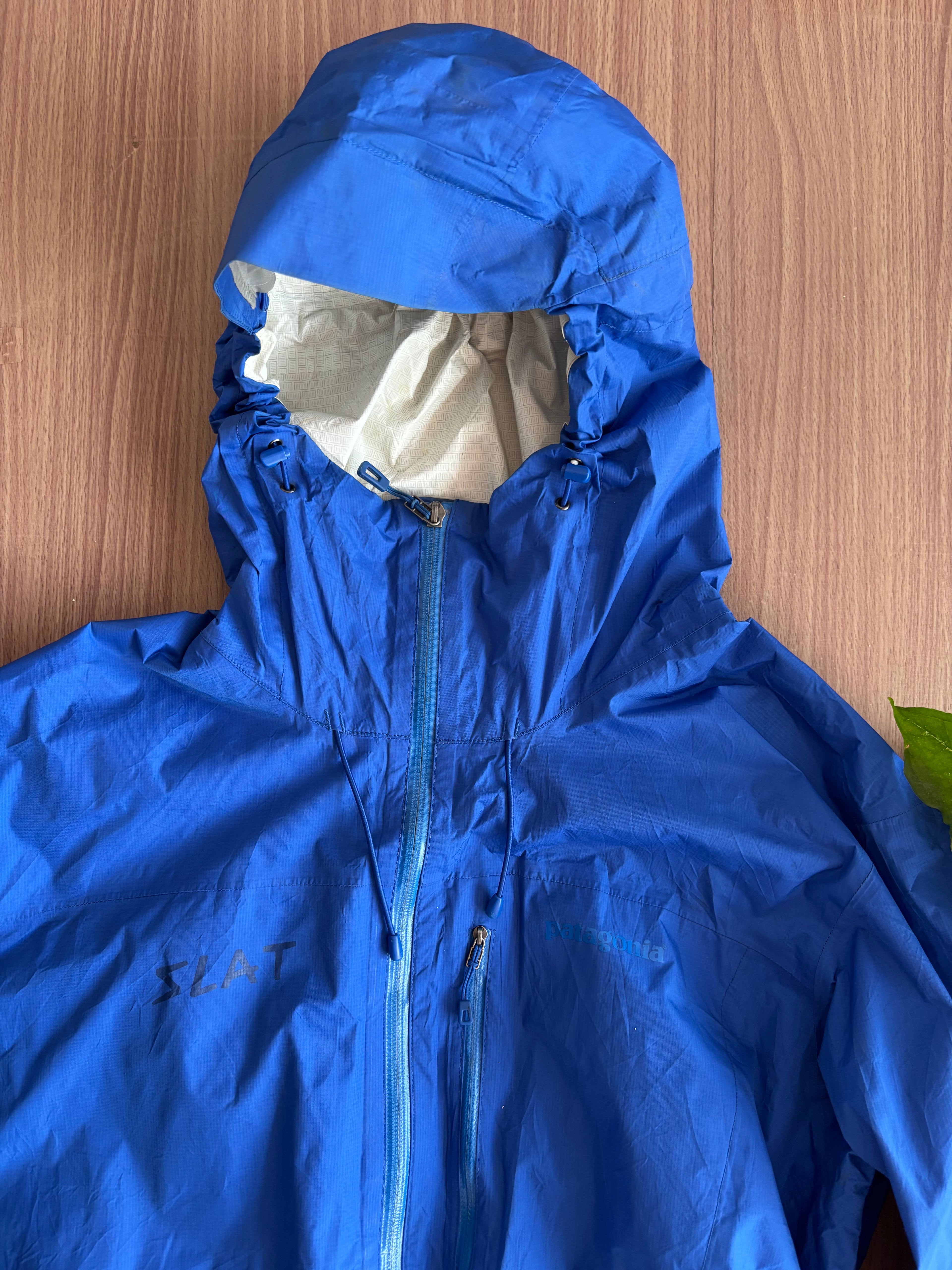 Patagonia packable hardshell