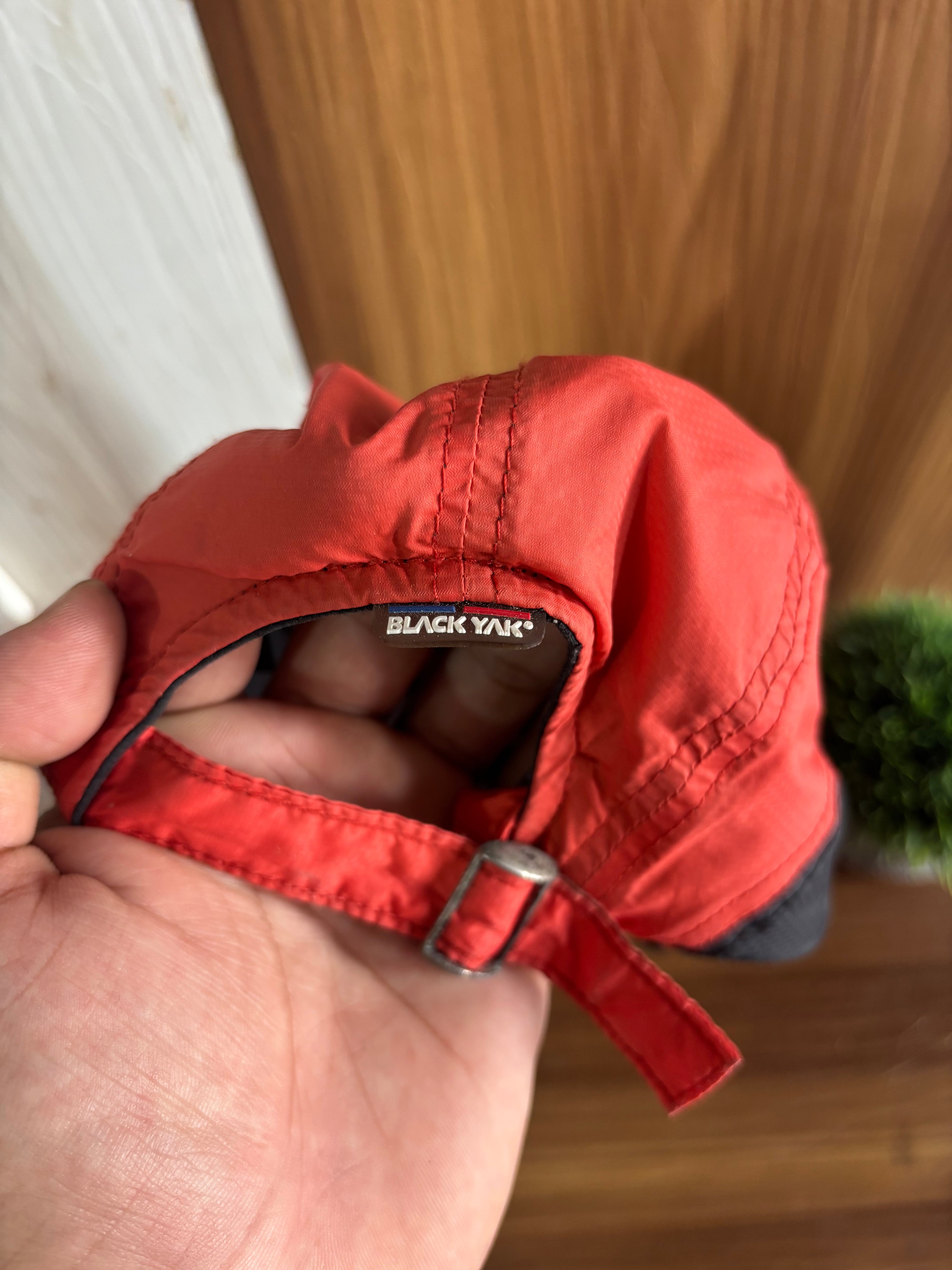 BlackYak cap
