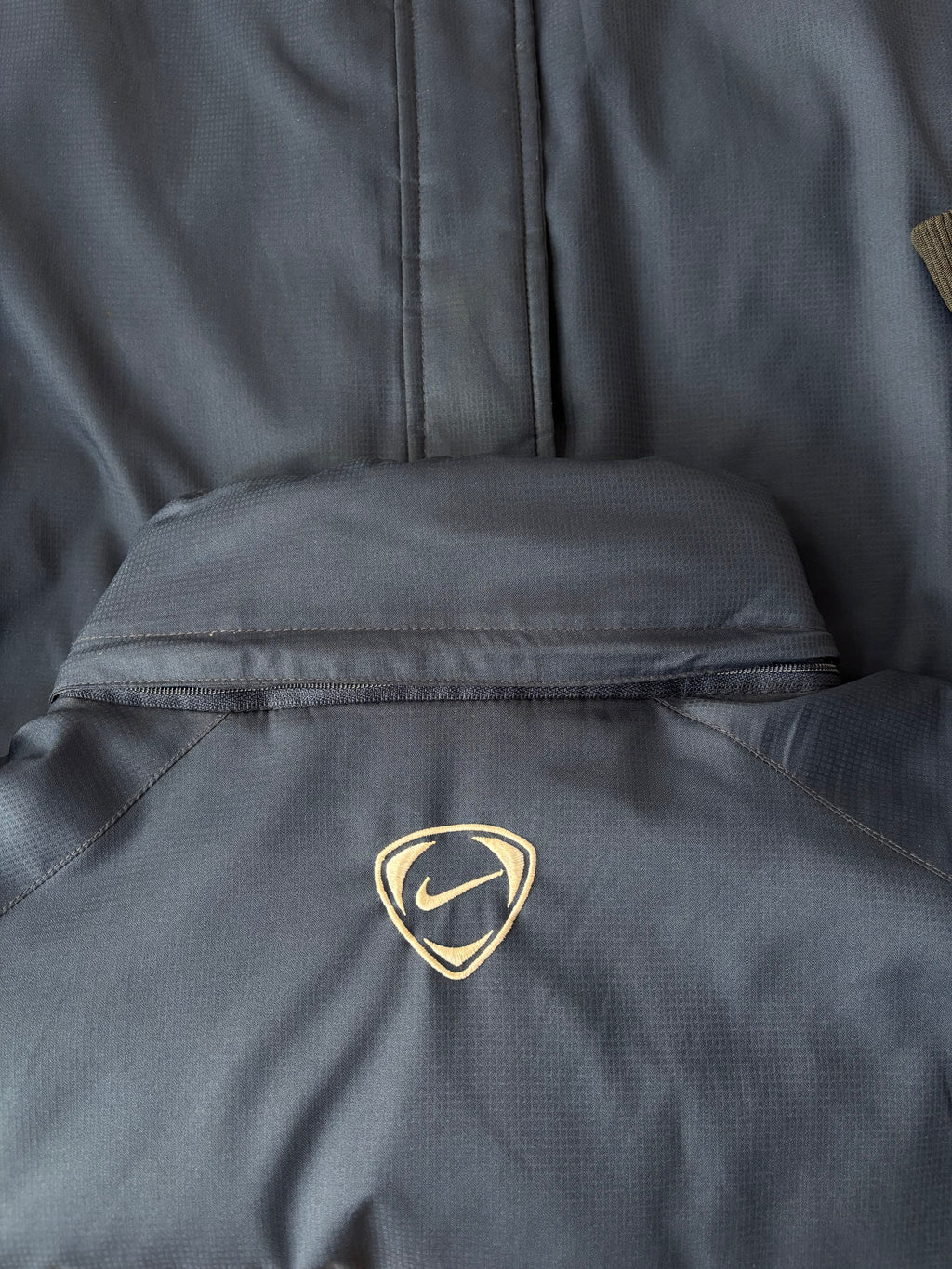 vtg Nike arsenal long coat