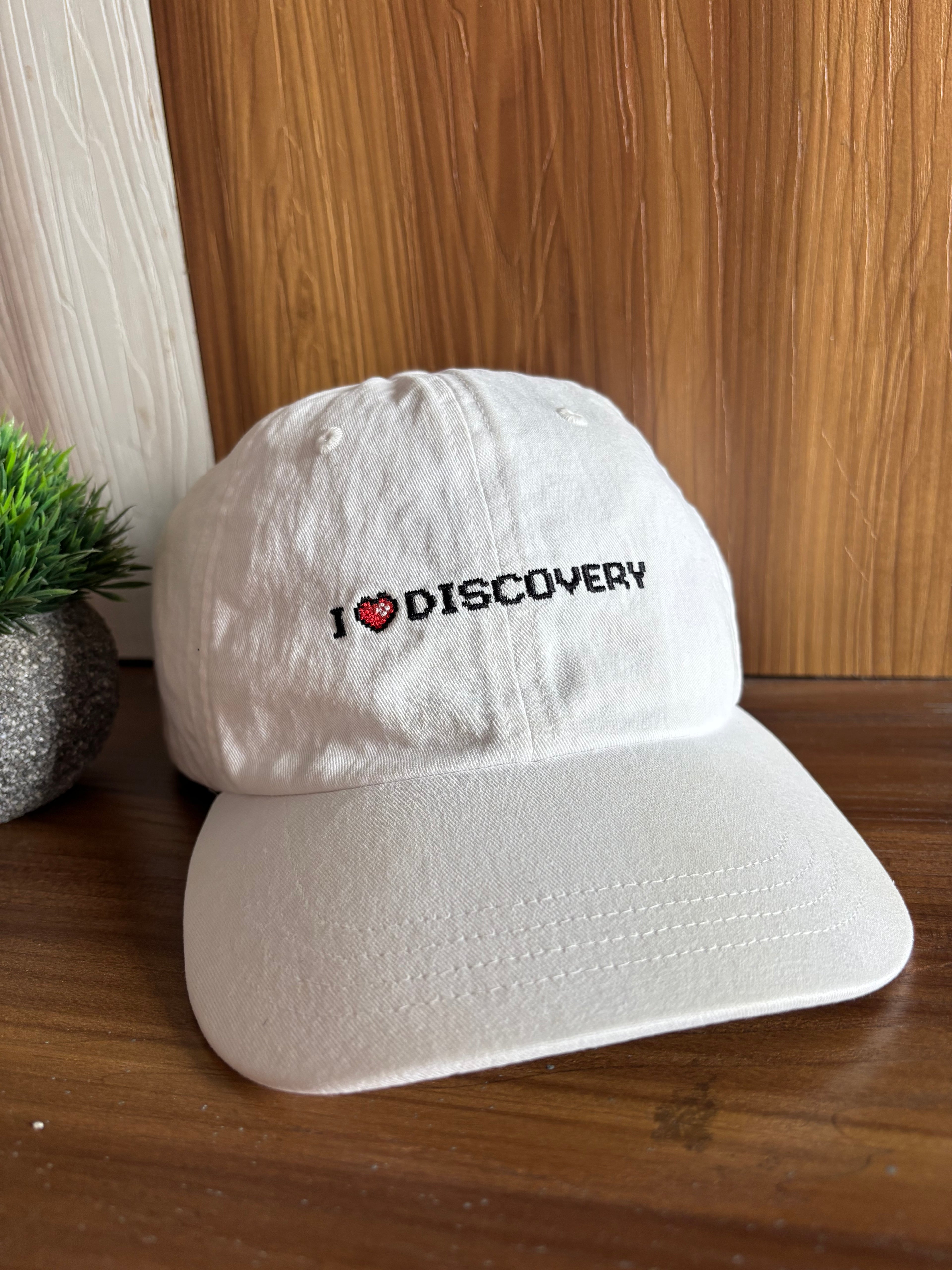 i <3 discovery cap