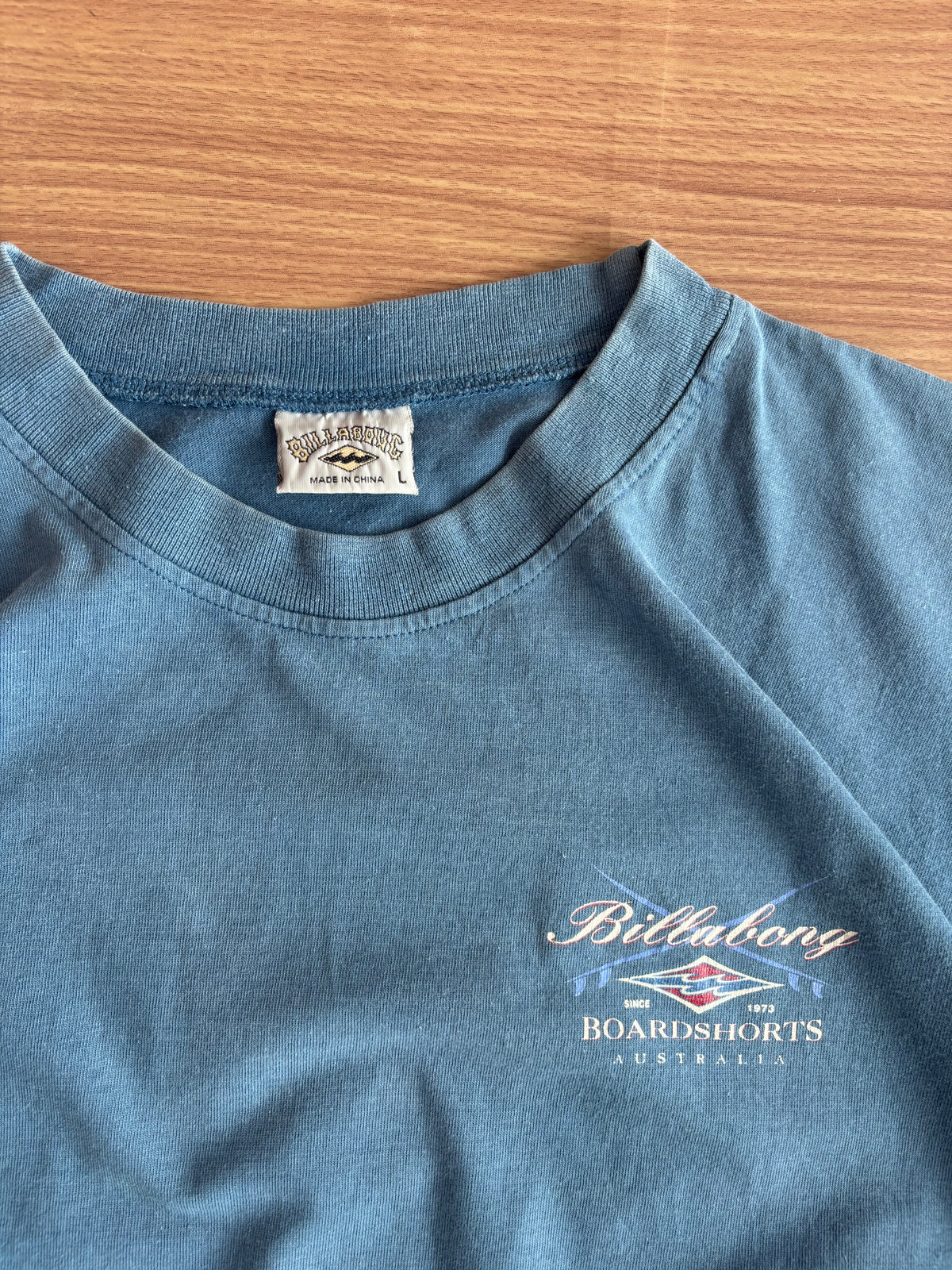 Vintage Billabong tee (L)