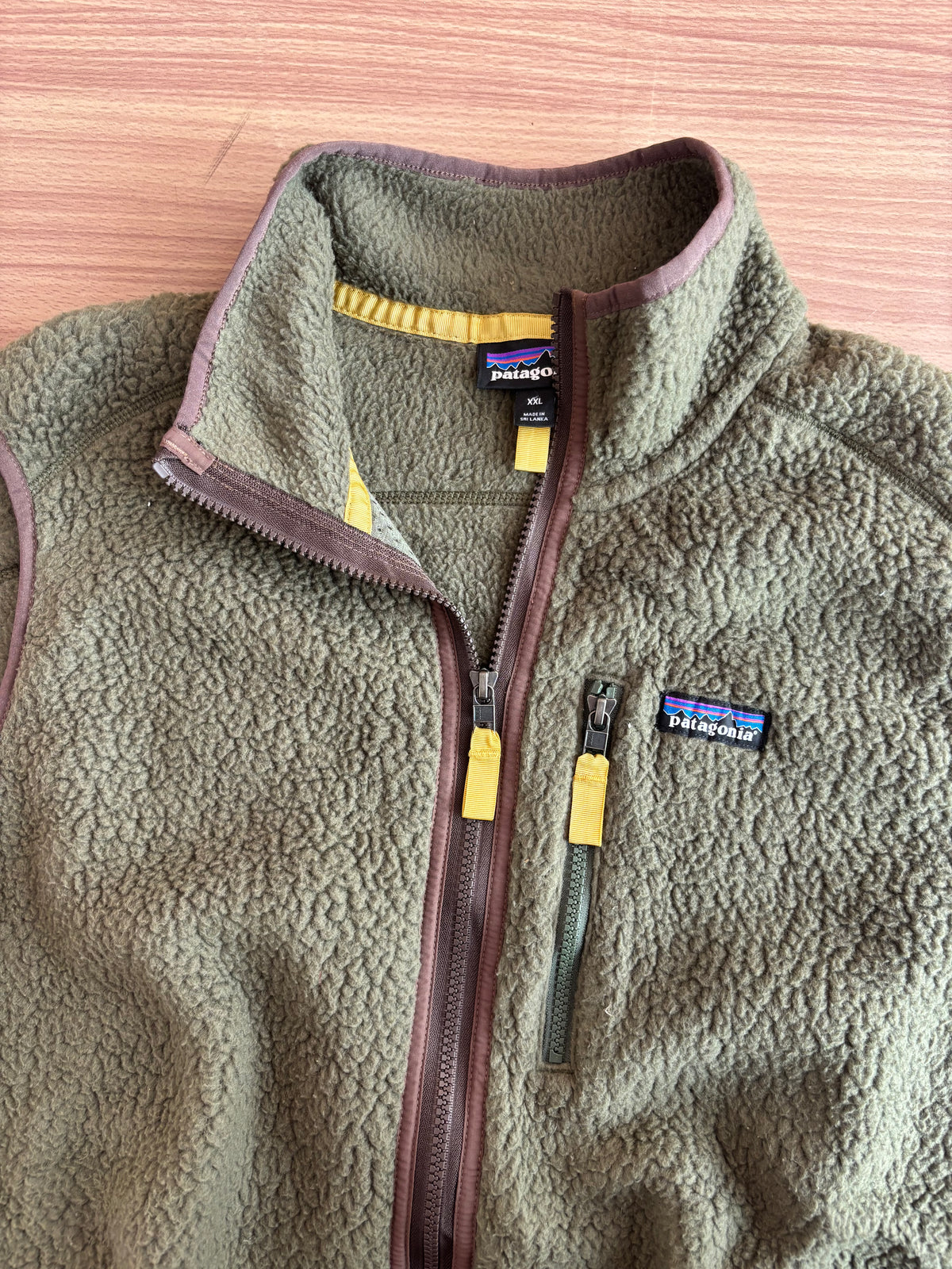 Patagonia forest green fleece vest (XL)