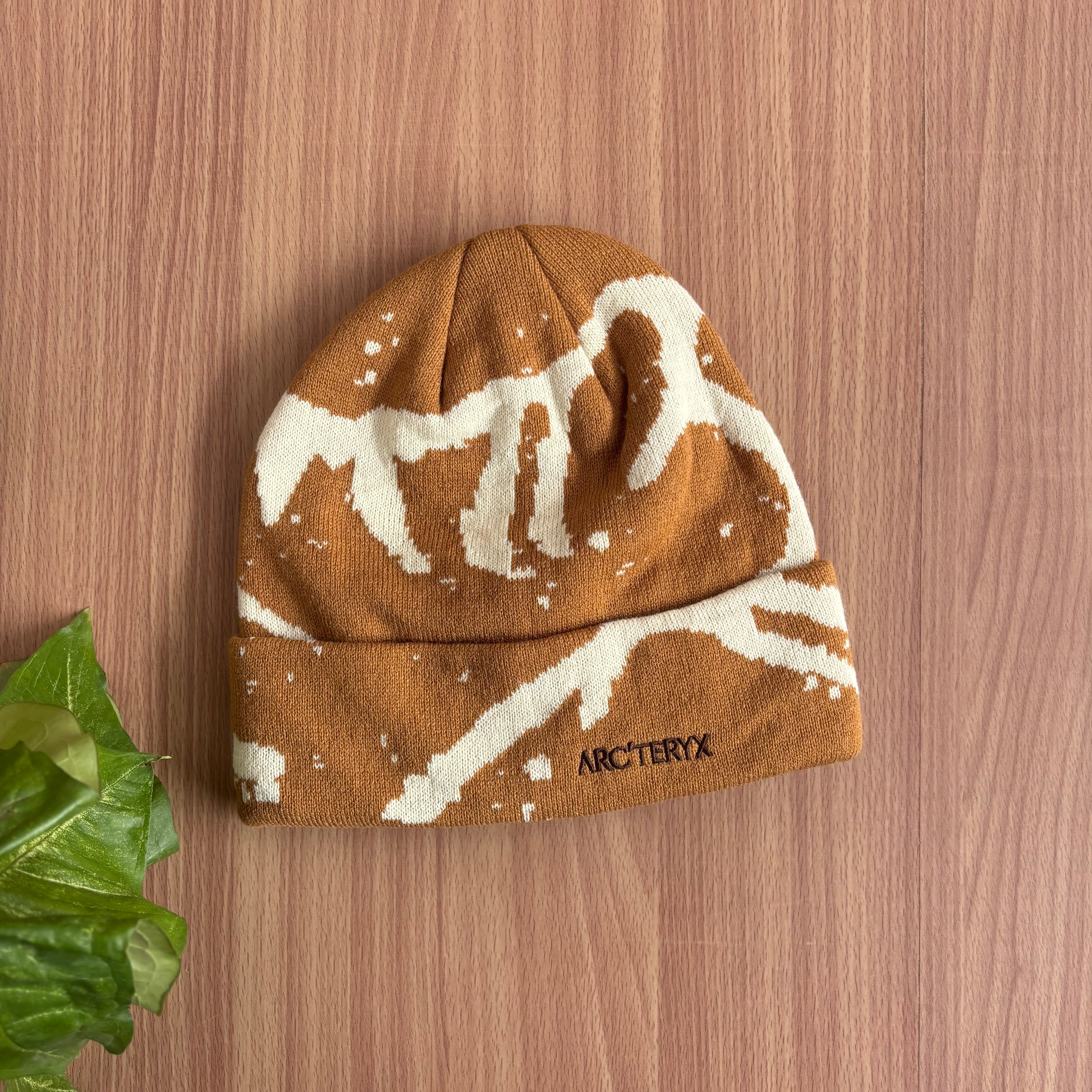 Arcteryx Grotto beanies