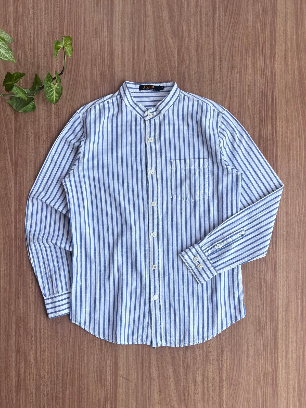 Evisu Shirt (S-M)