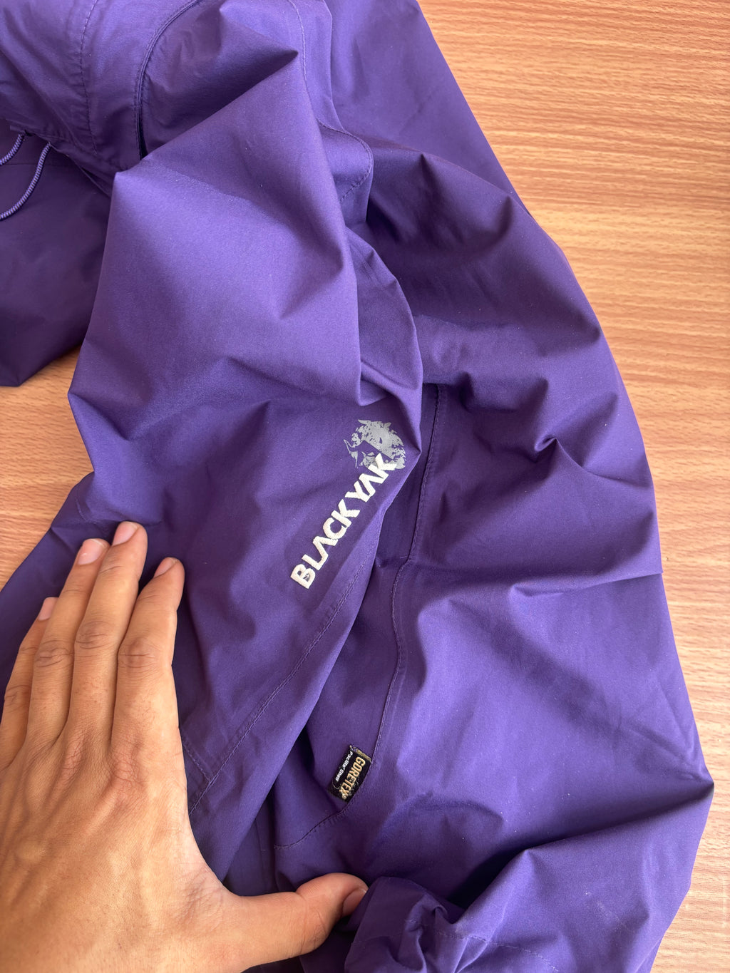 BlackYak Goretex Packlite 3L shell
