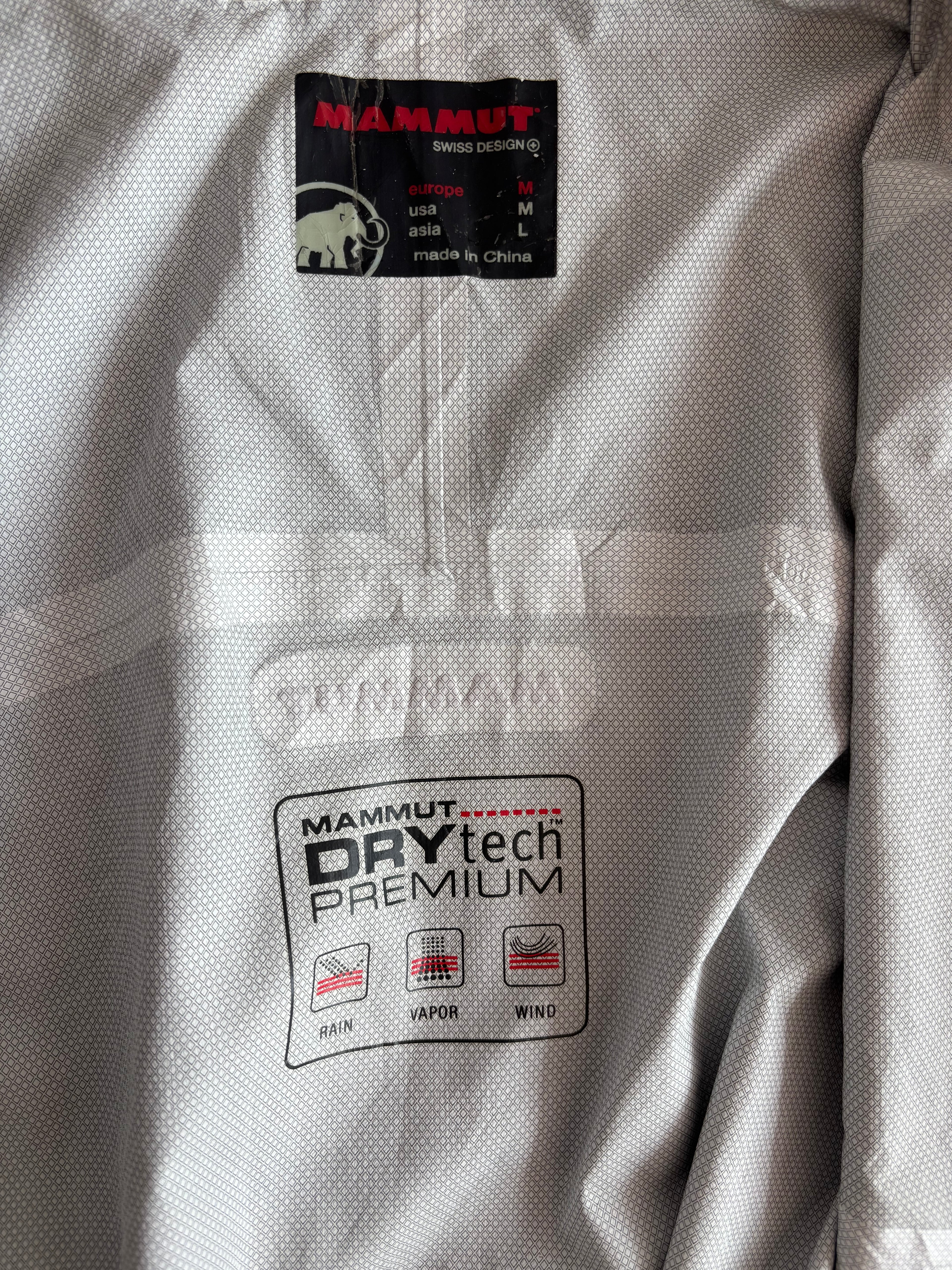 Mammut DryTech shell