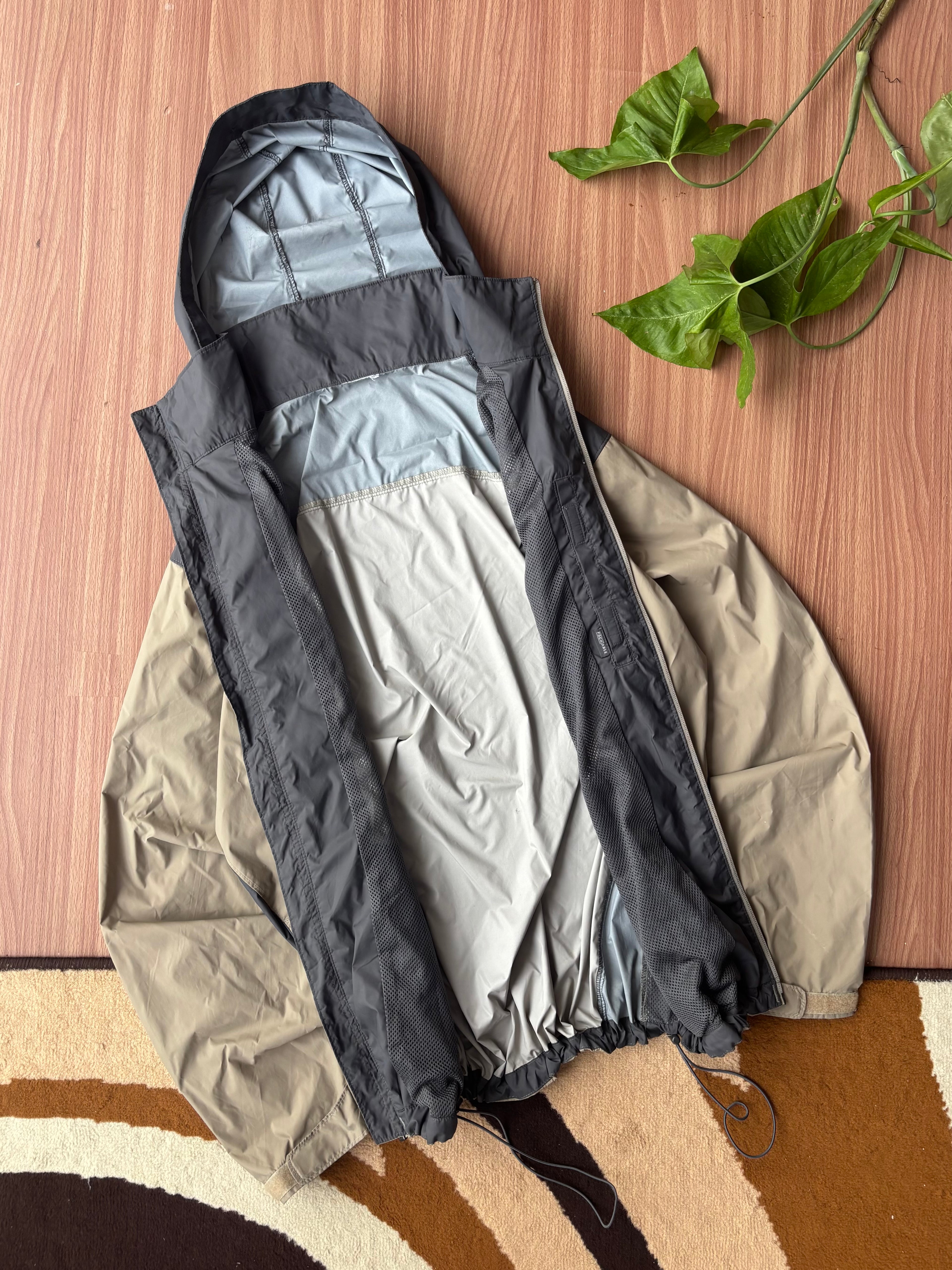 Columbia Packable shell(M)