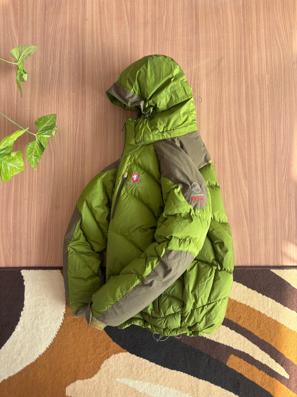 Black Yak extreme peak puffer