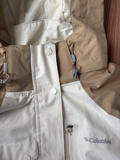 BRAND NEW Columbia parka