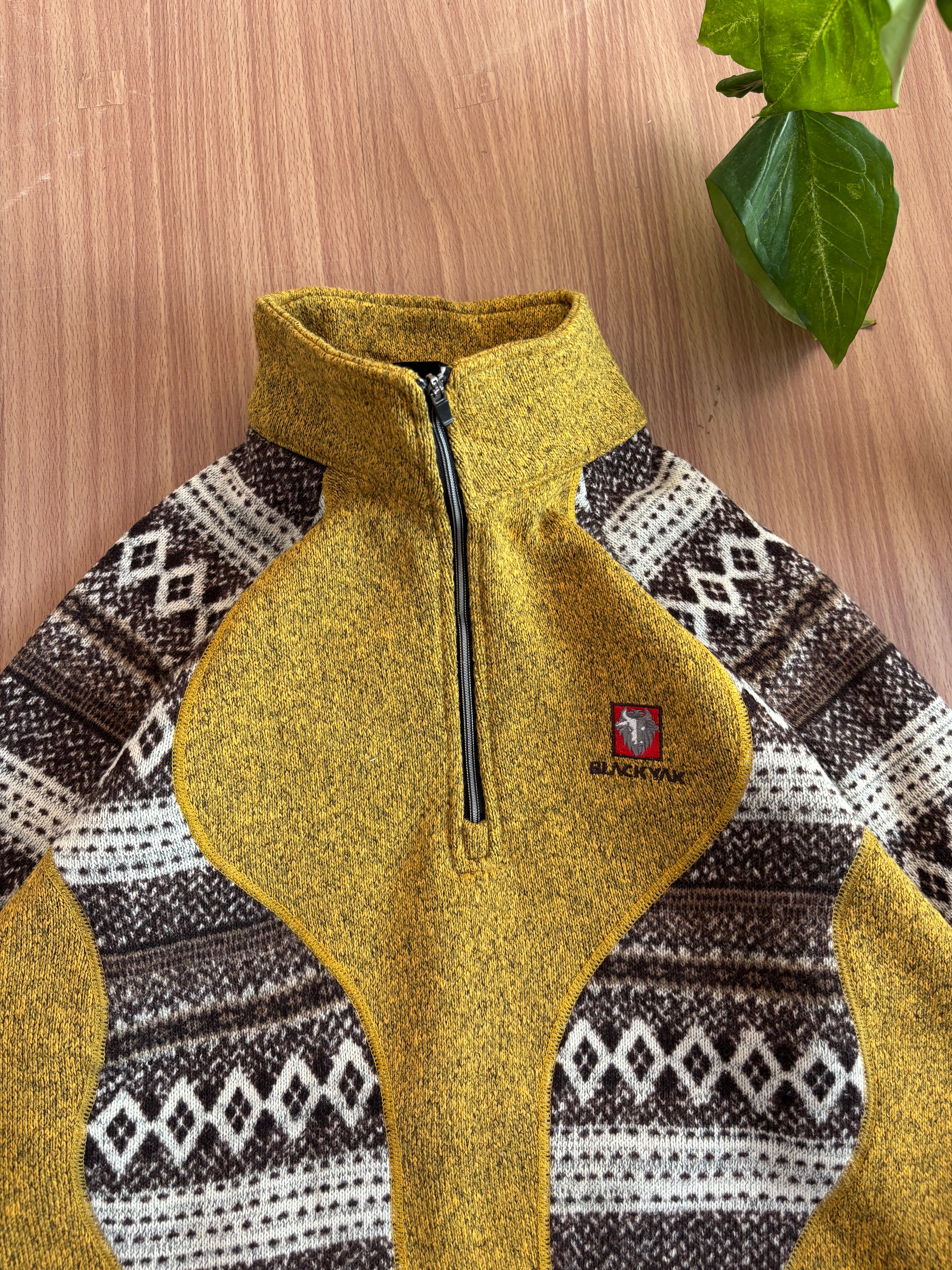 Black yak wool blend fleece