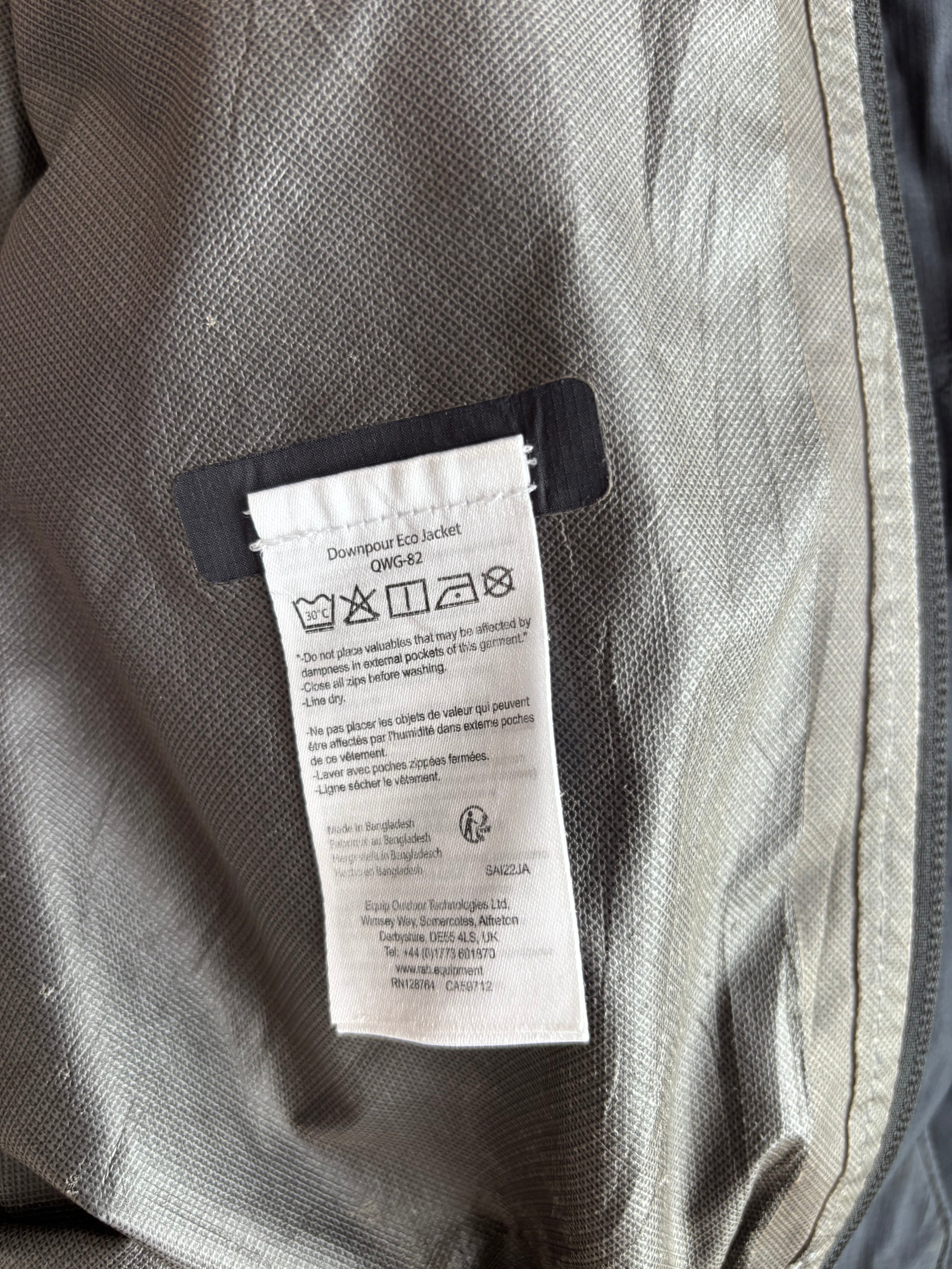 Rab pertex shield Light shell (L)
