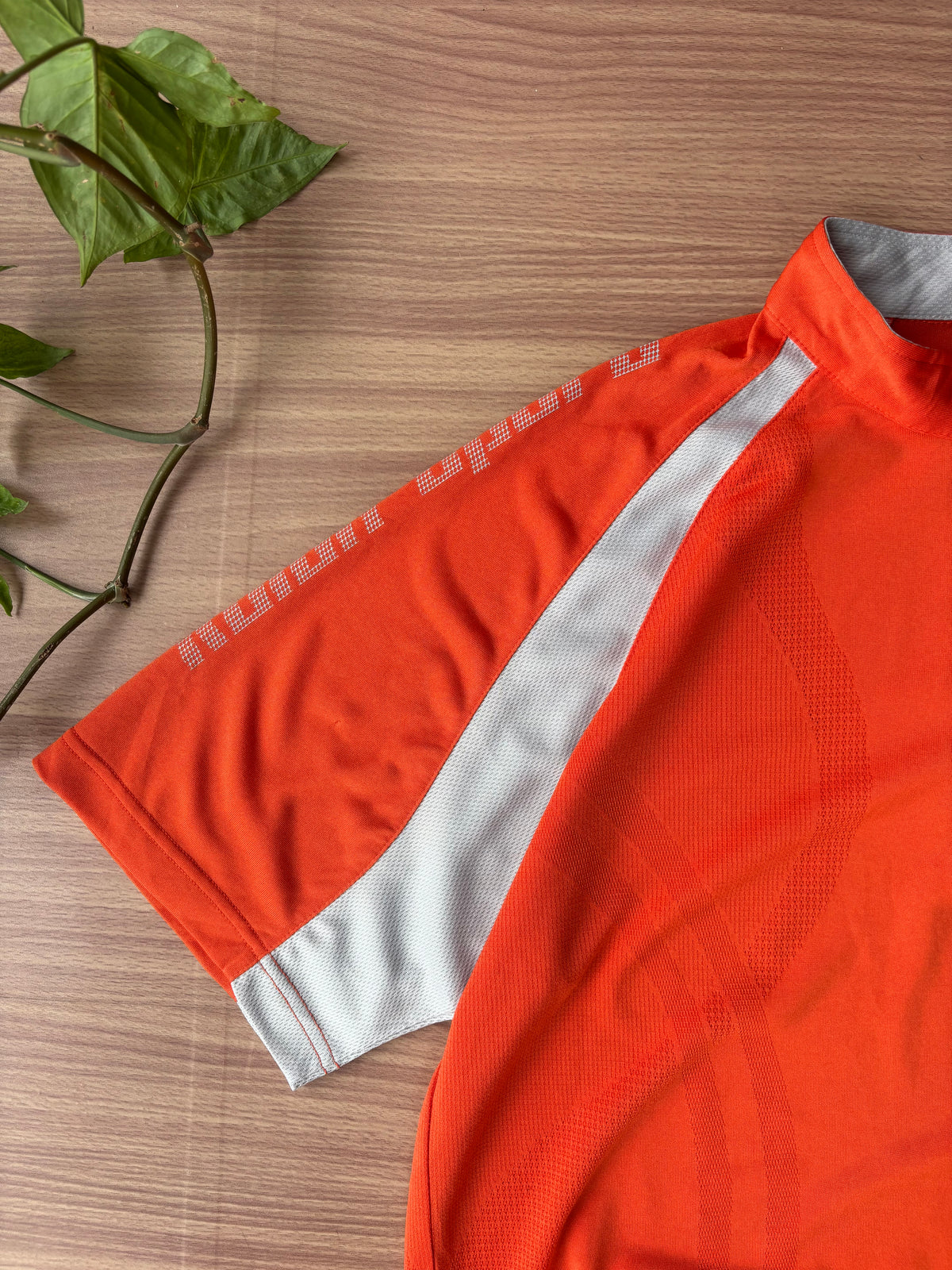 Kolon Sports performance tee (L)