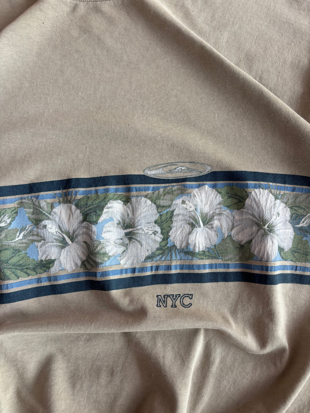 Vintage Quiksilver Grail tee (S-M)