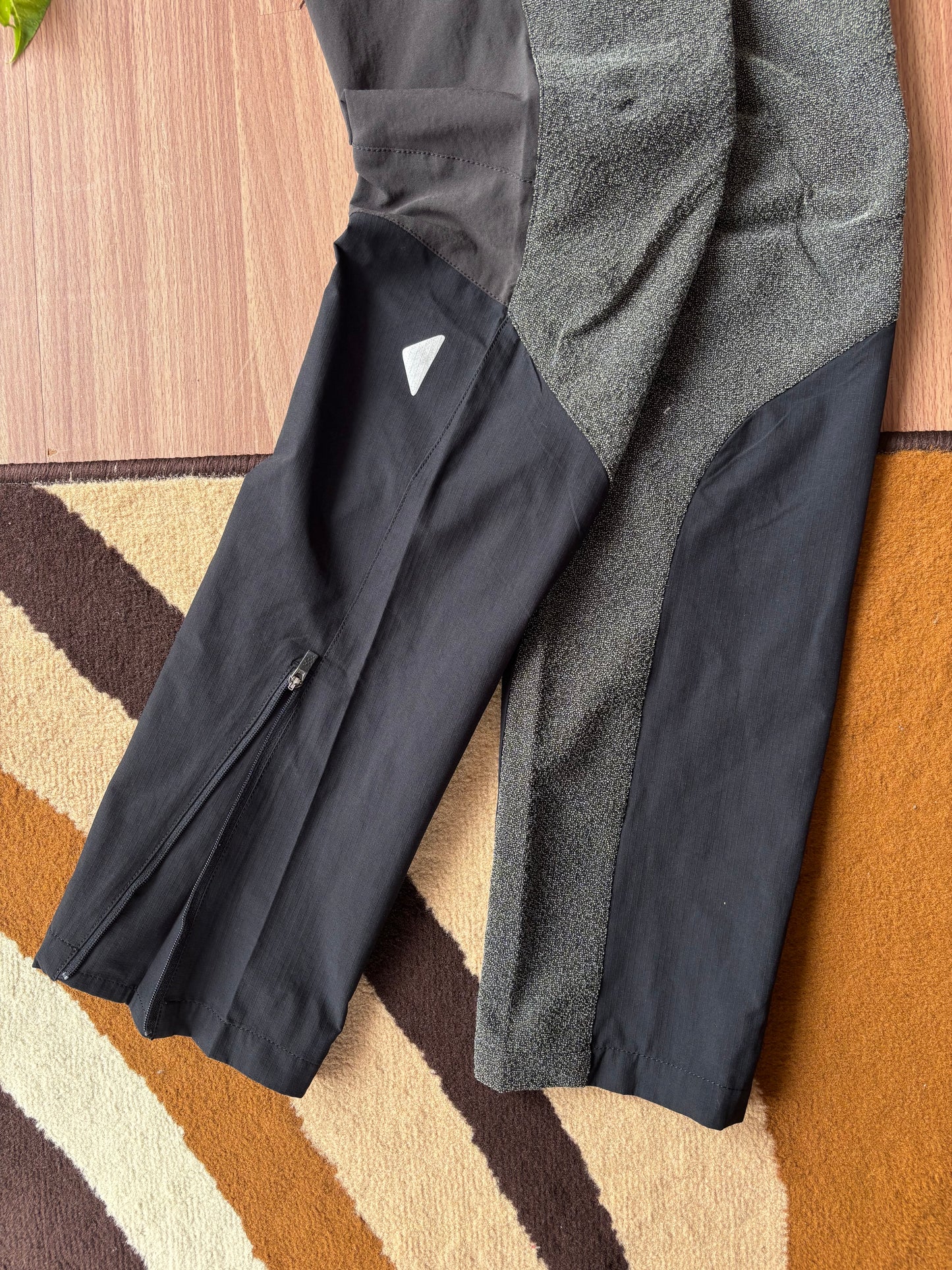 Mountain Hardwear shell pants