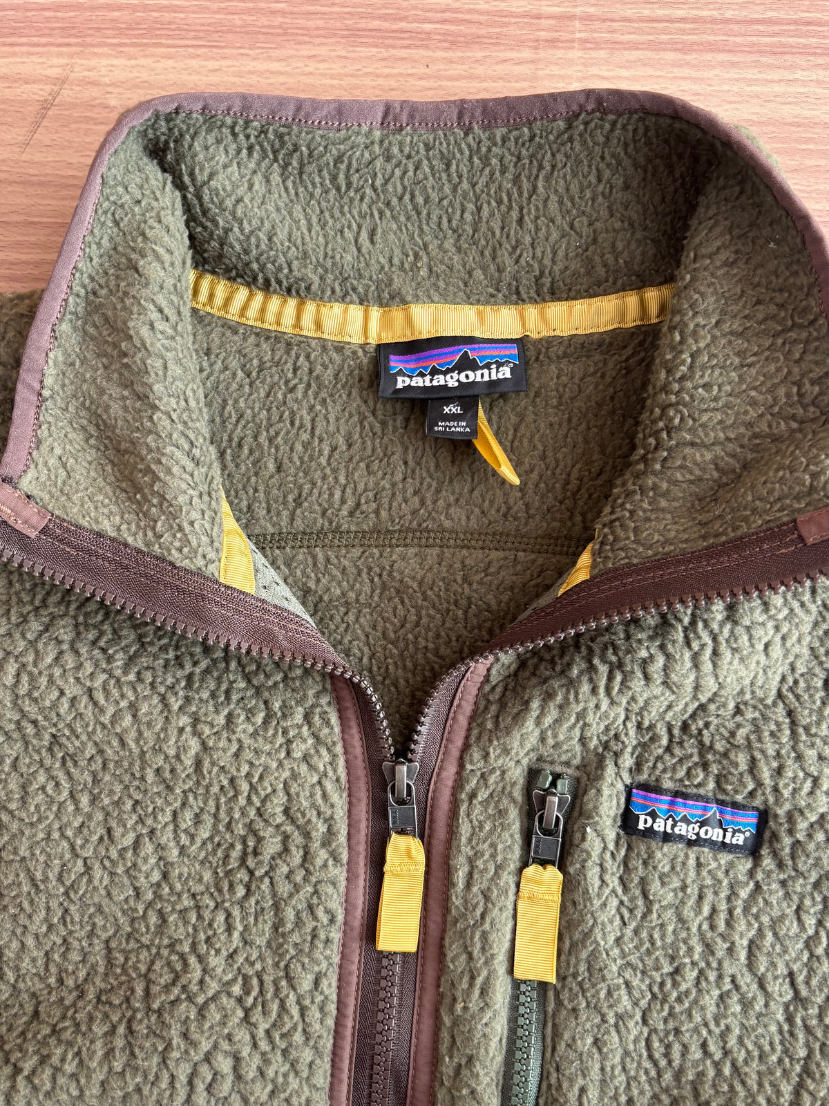 Patagonia forest green fleece vest (XL)
