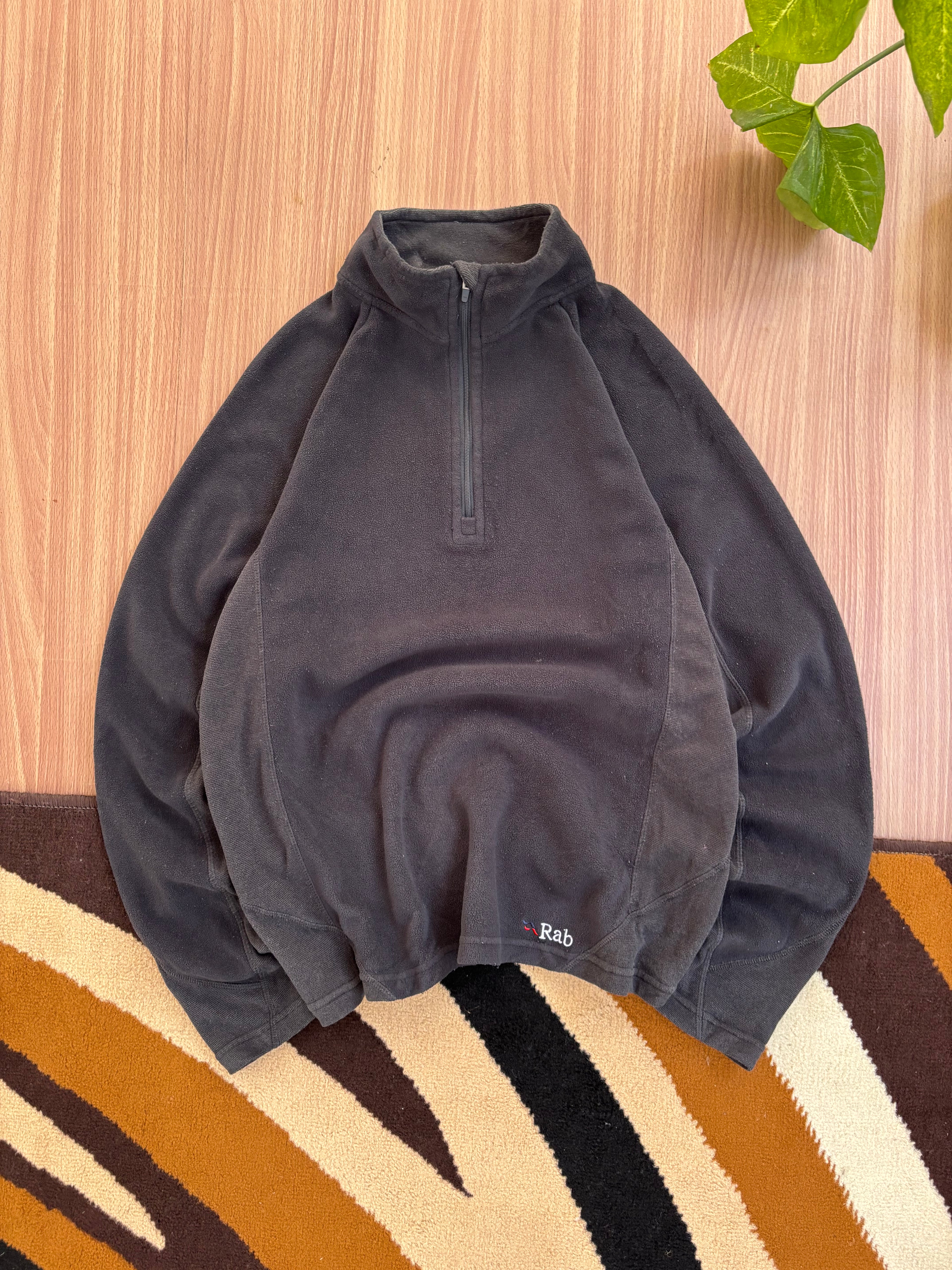 Rab 1/4 light fleece zipper