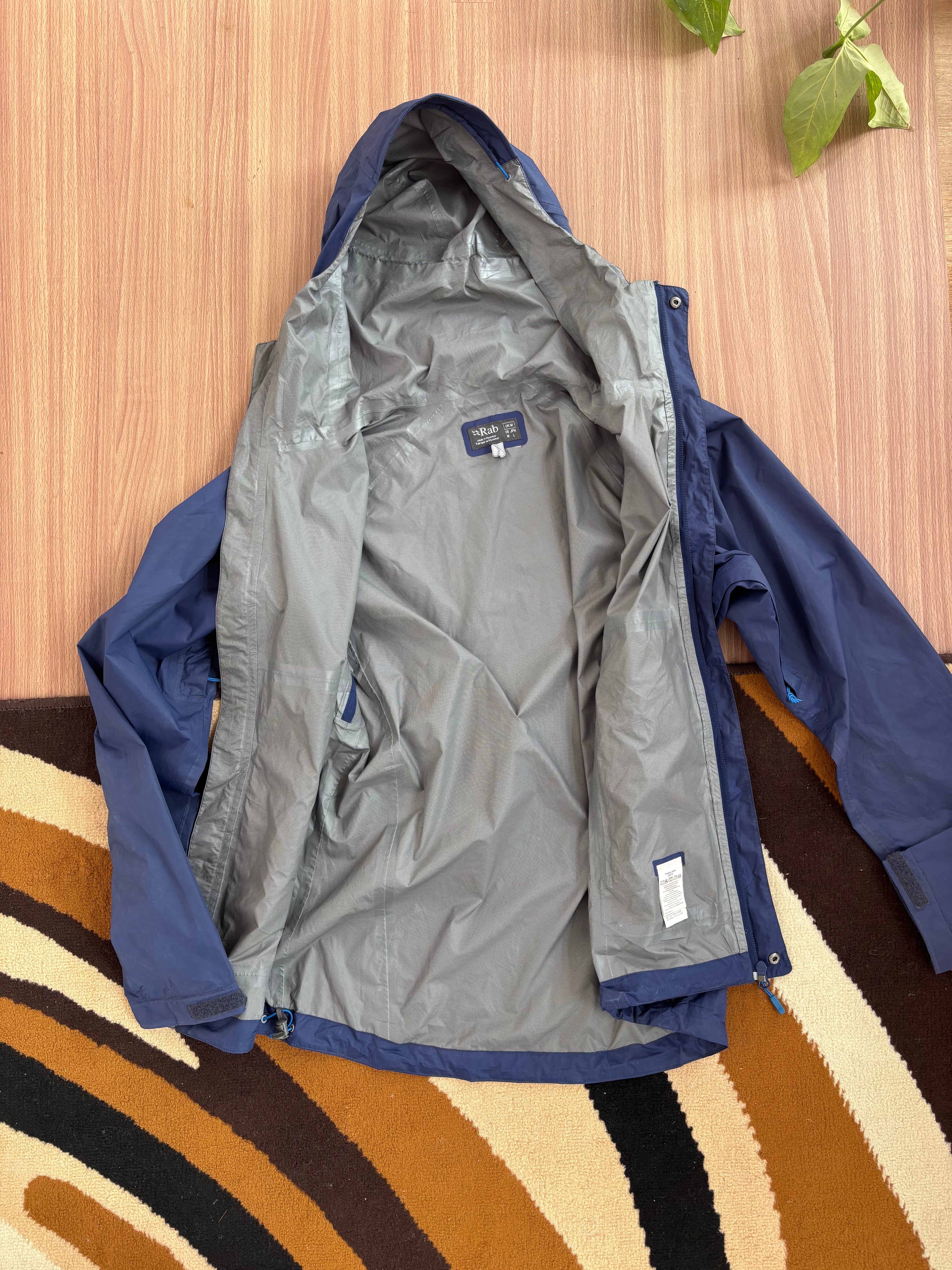 Rab paclite shell