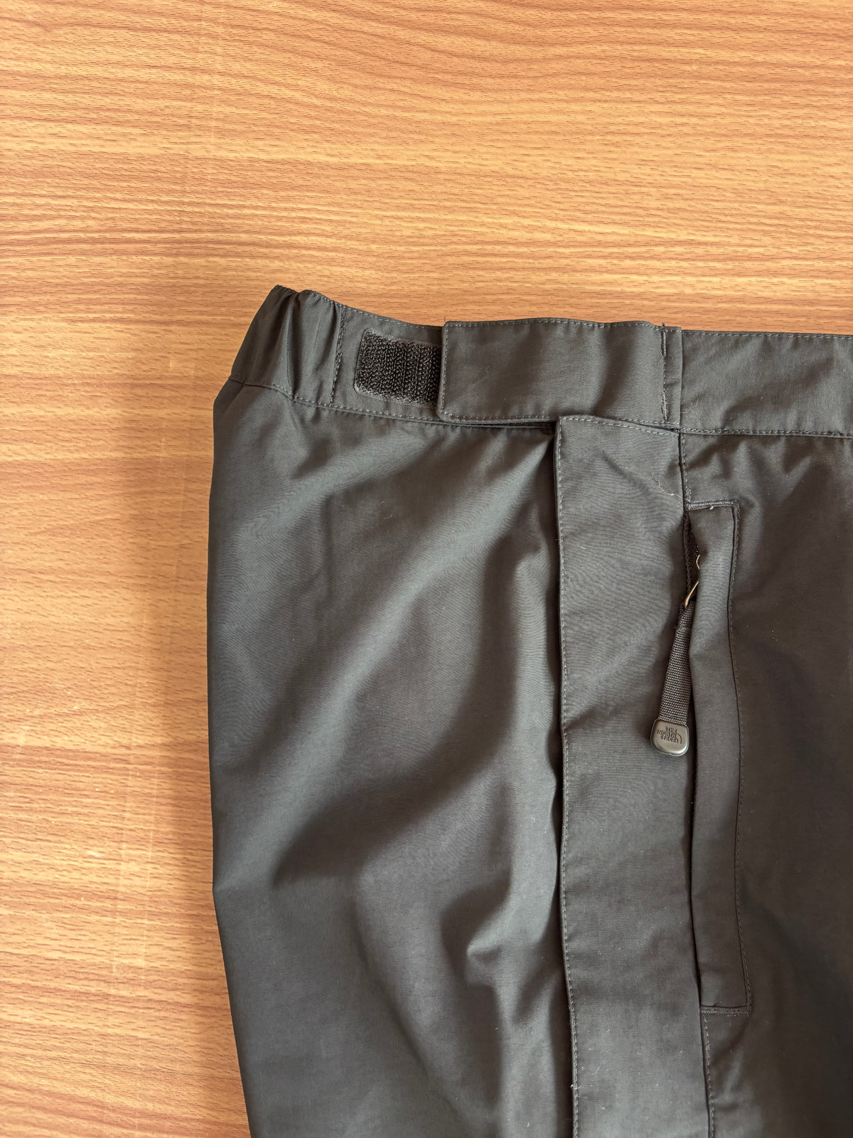 New TNF HyVent ski pants (32)