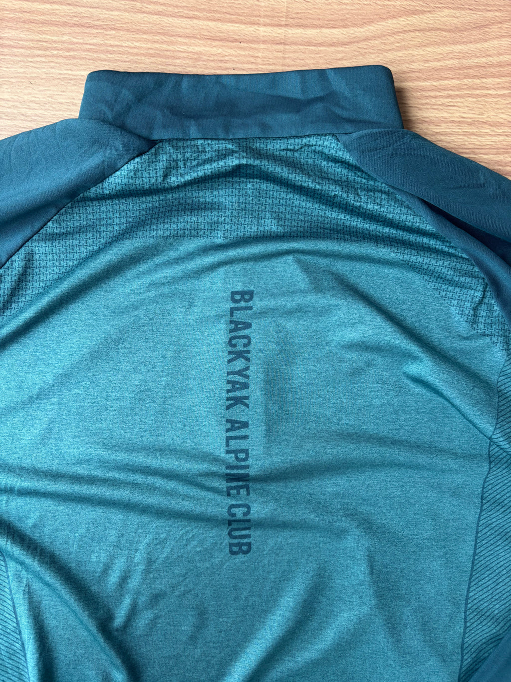 BlackYak Alpine Club tee (M)