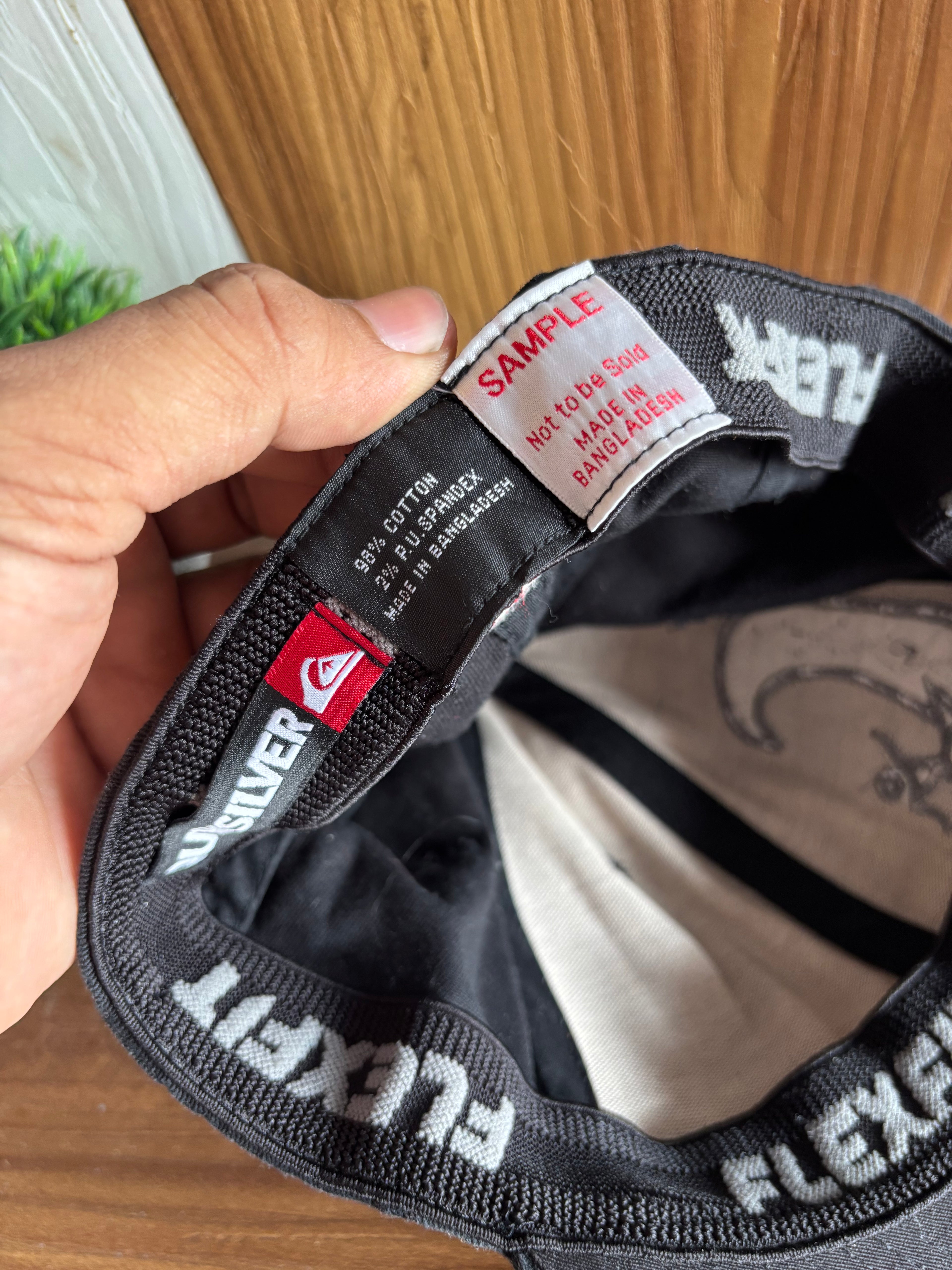 Quiksilver limited edition cap
