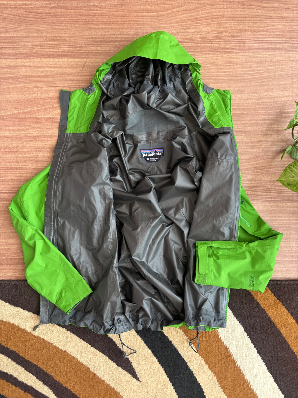 Patagonia Goretex packlite 3L shell (M)