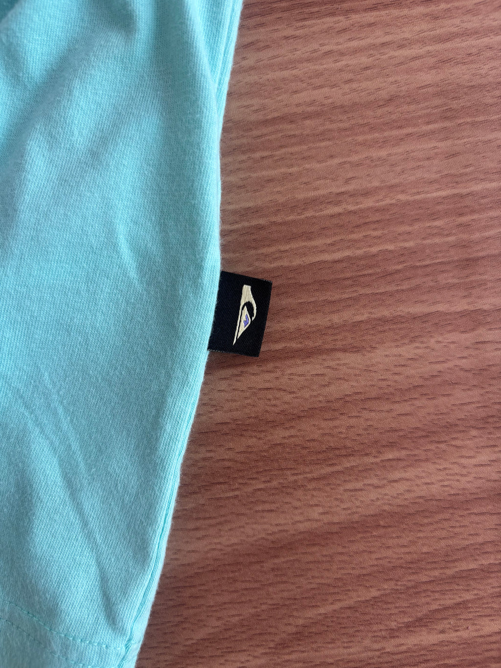 Quiksilver tee (M/L)
