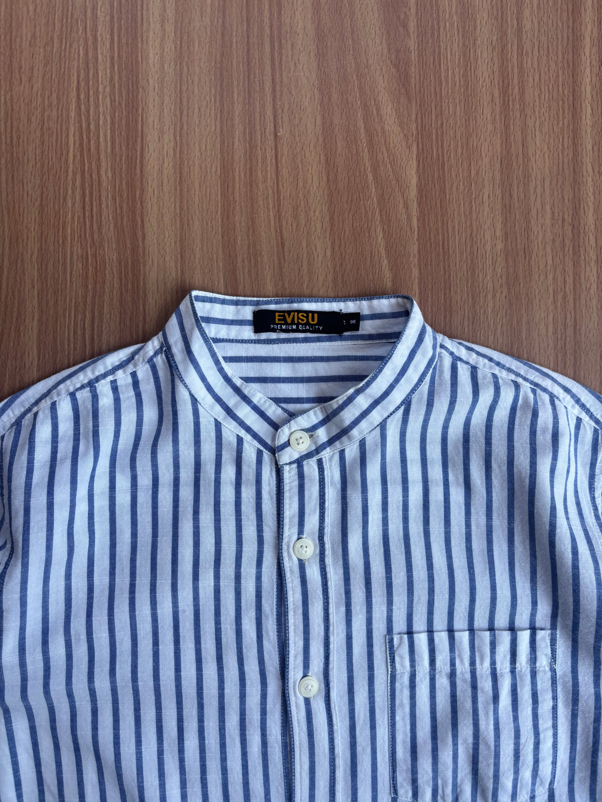Evisu Shirt (S-M)