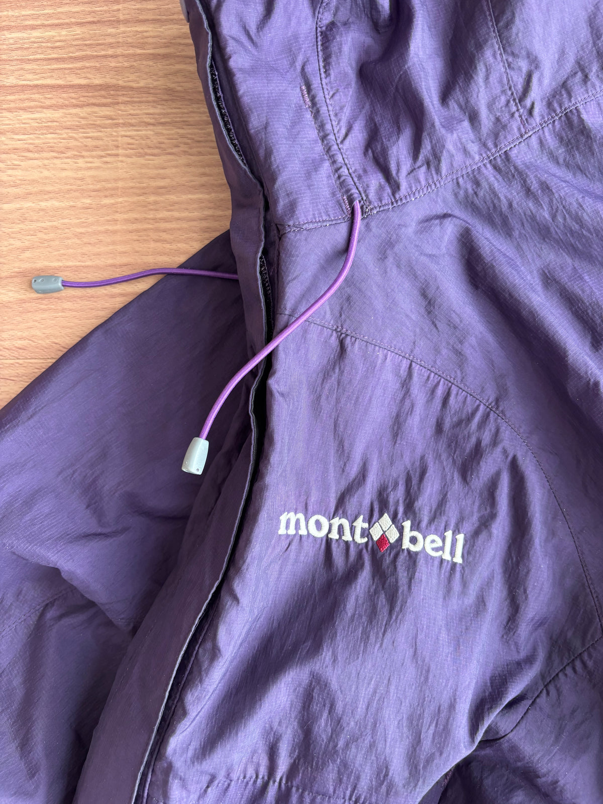 Montbell shell (M)