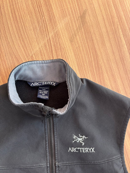Vintage 00’s era Arcteryx vest