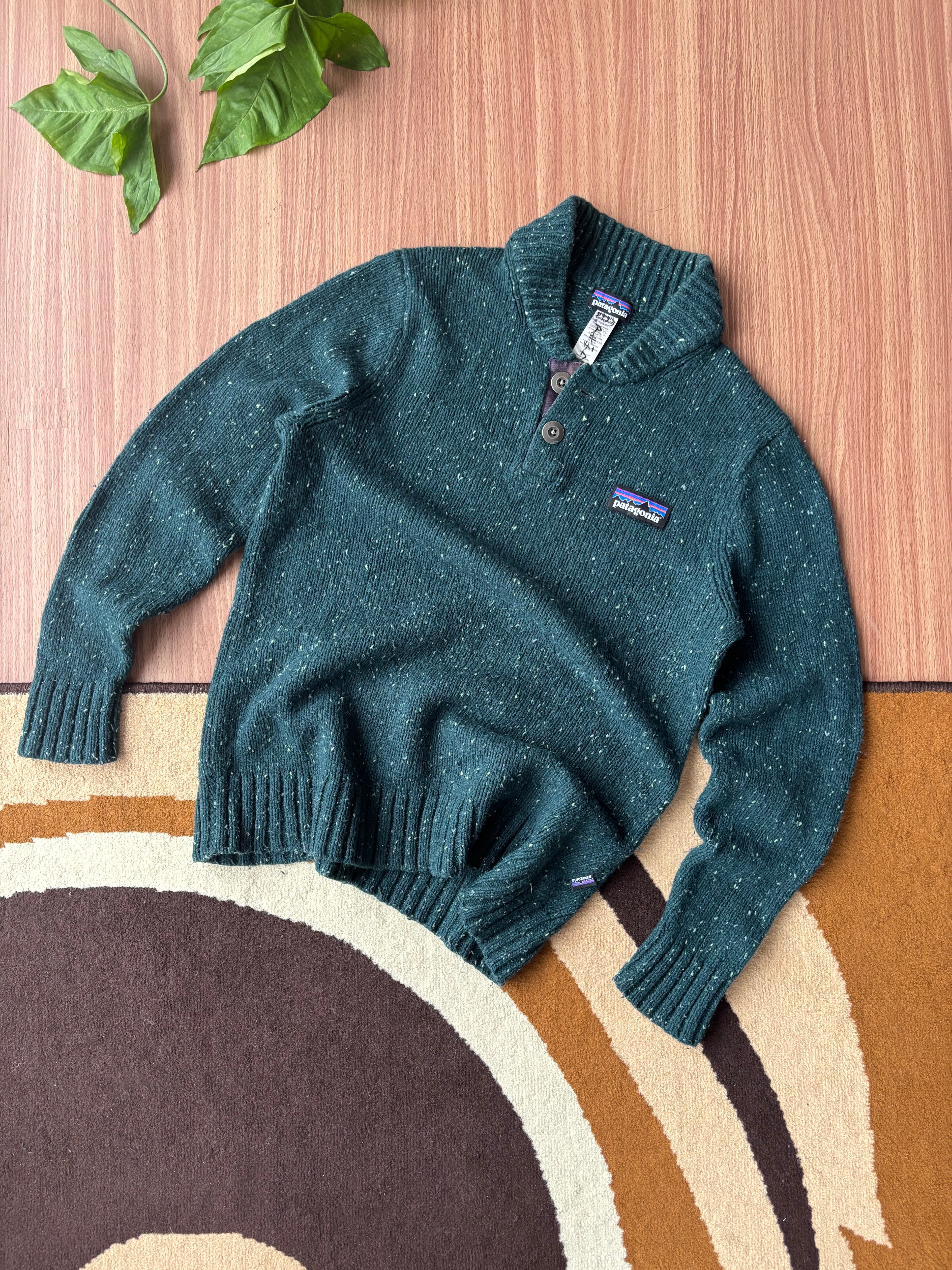 patagonia vintage wool woven sweater with  shawl collar