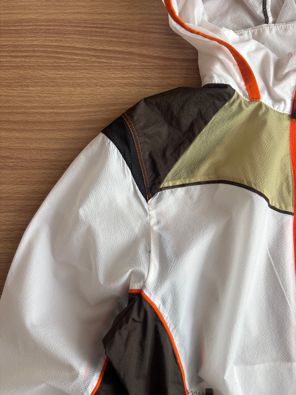 Kolon sports ultralight shell (S)
