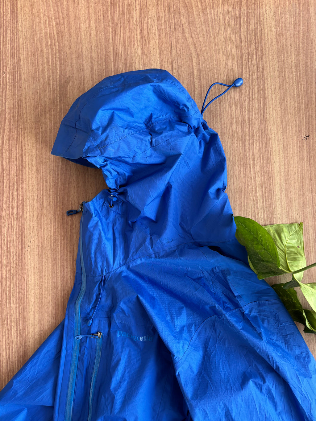 Patagonia packable hardshell