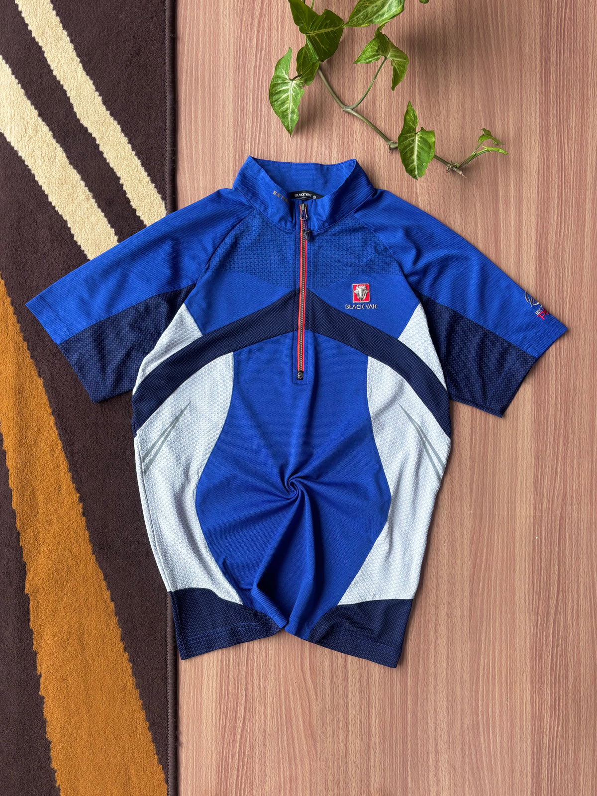 BlackYak extreme peak Tee (M)
