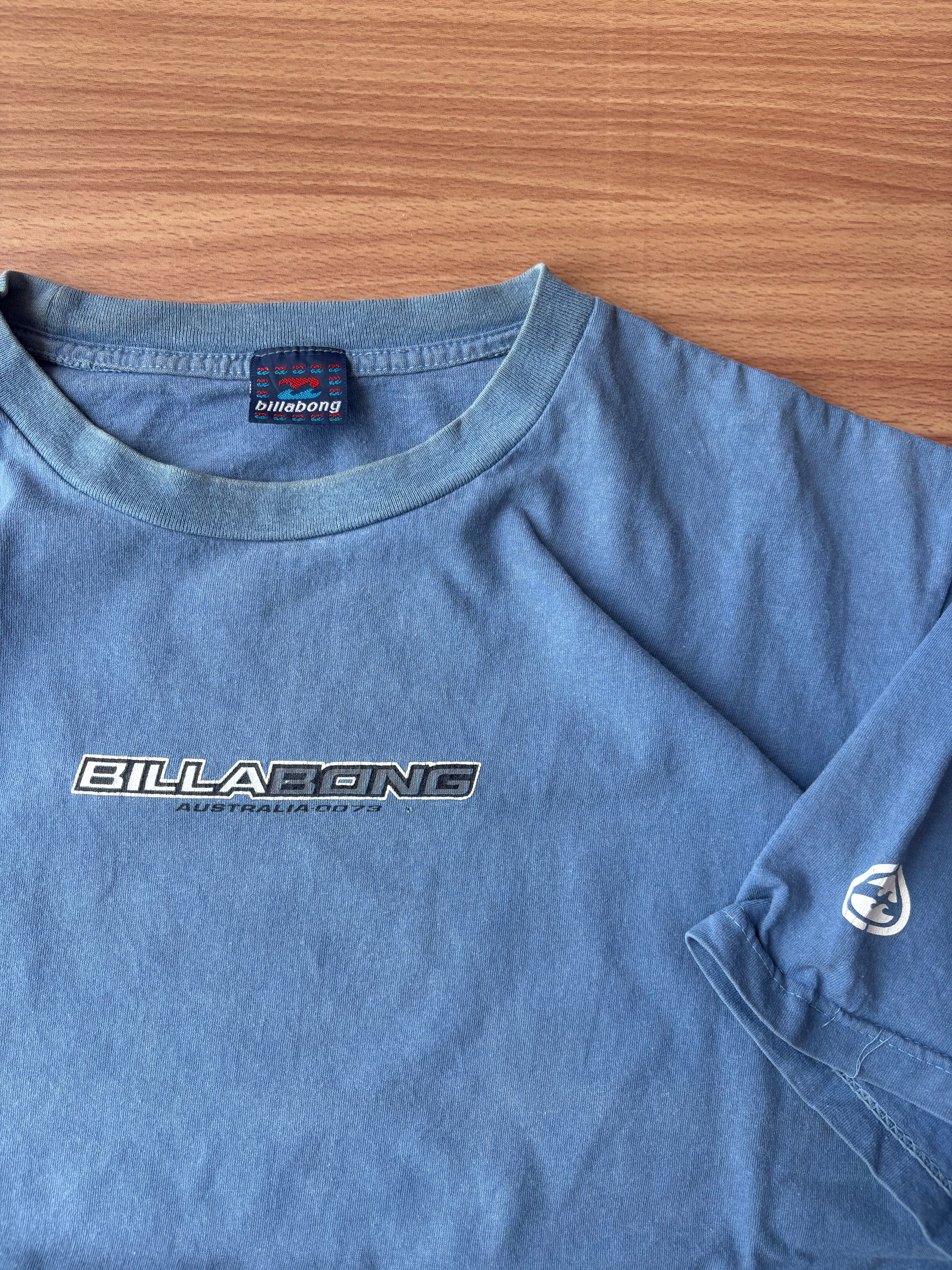 Vintage billabong tee (M-L)