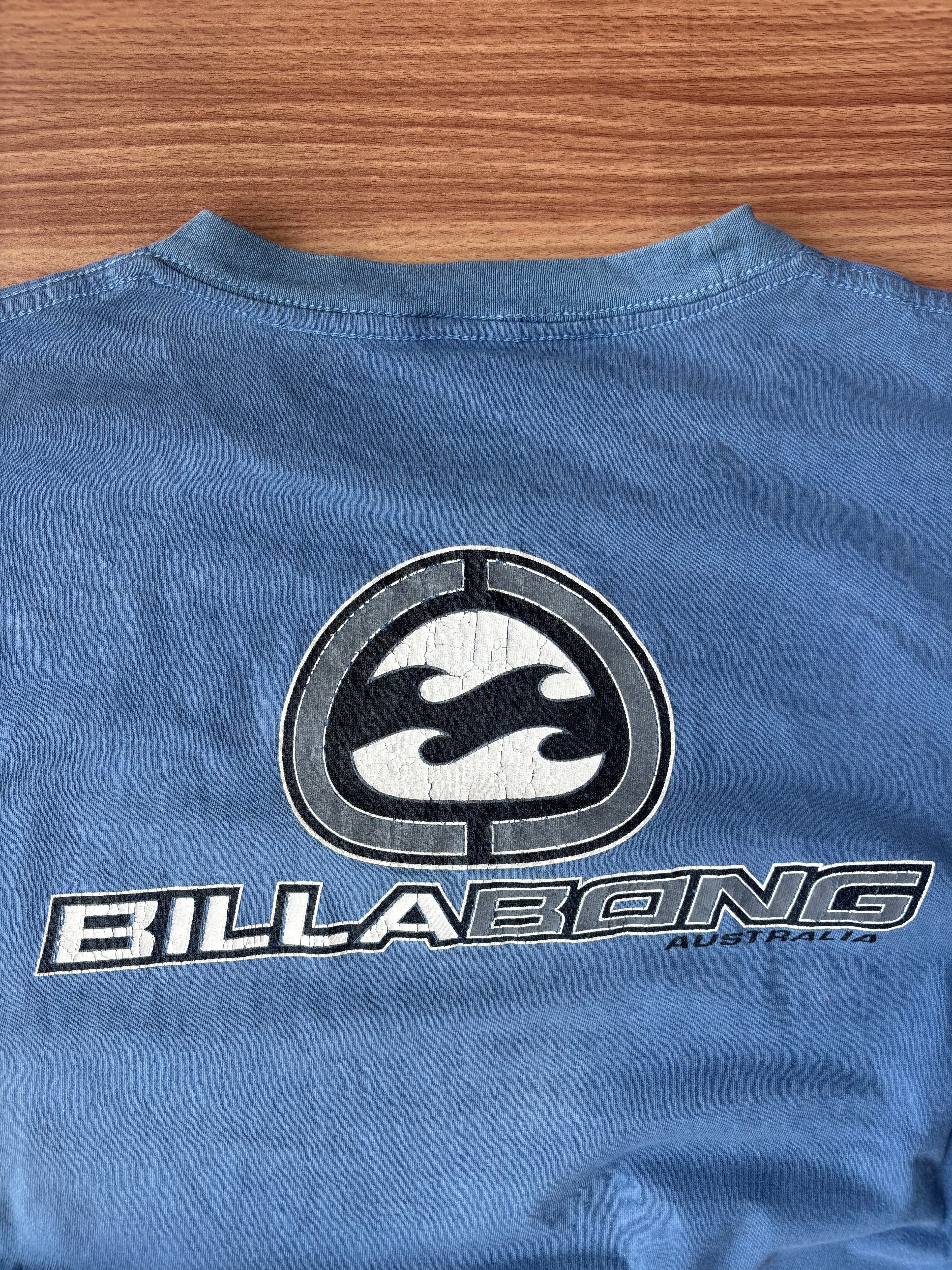 Vintage billabong tee (M-L)