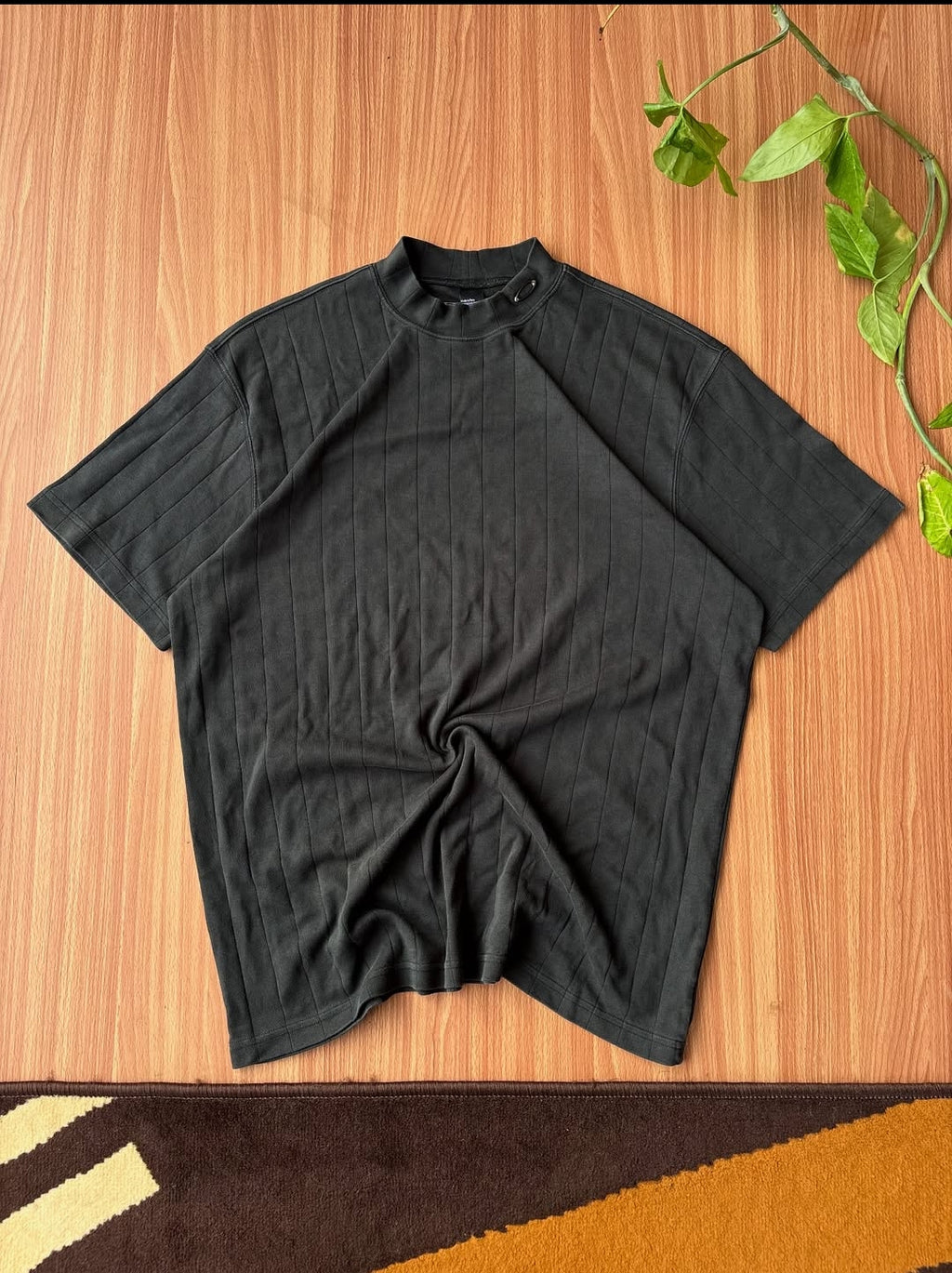 Oakley tee
